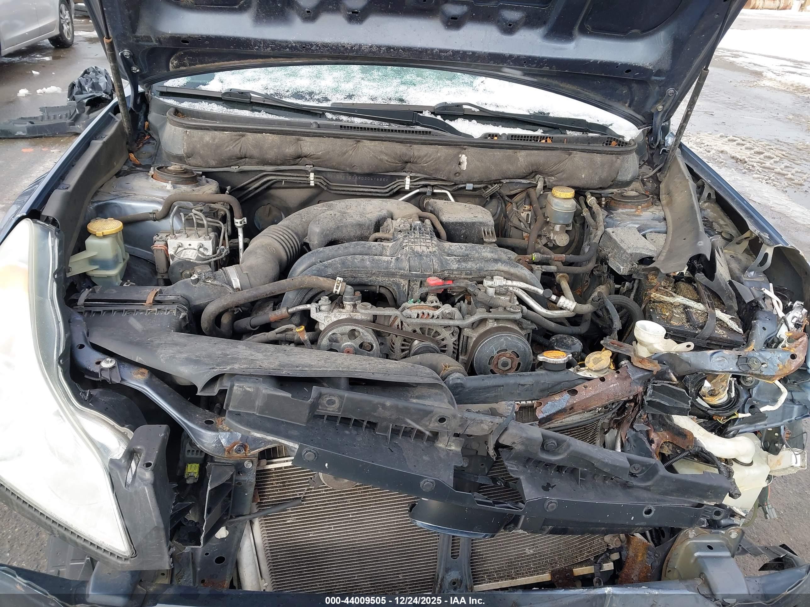 SUBARU LEGACY image 10