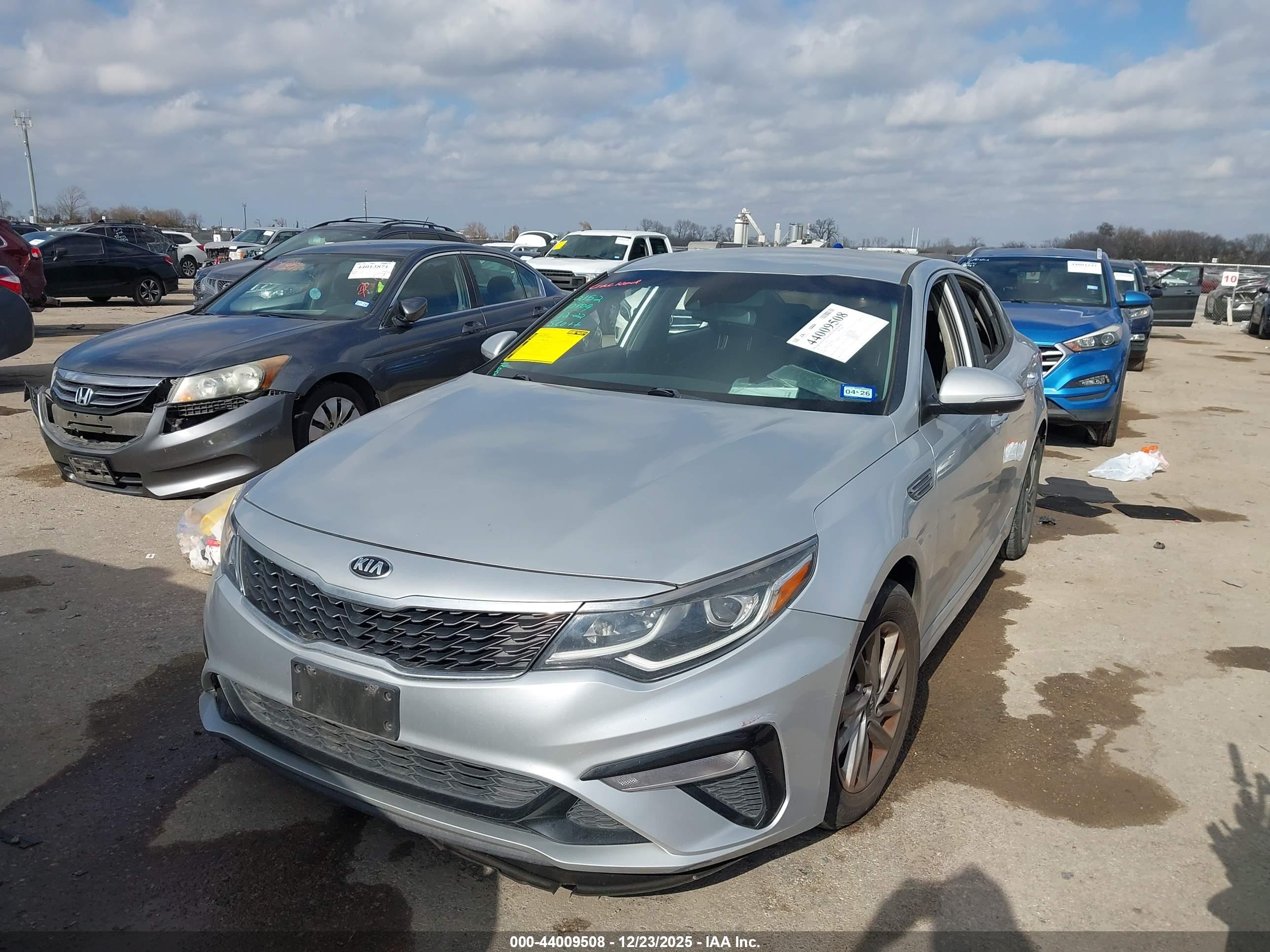 KIA OPTIMA image 2