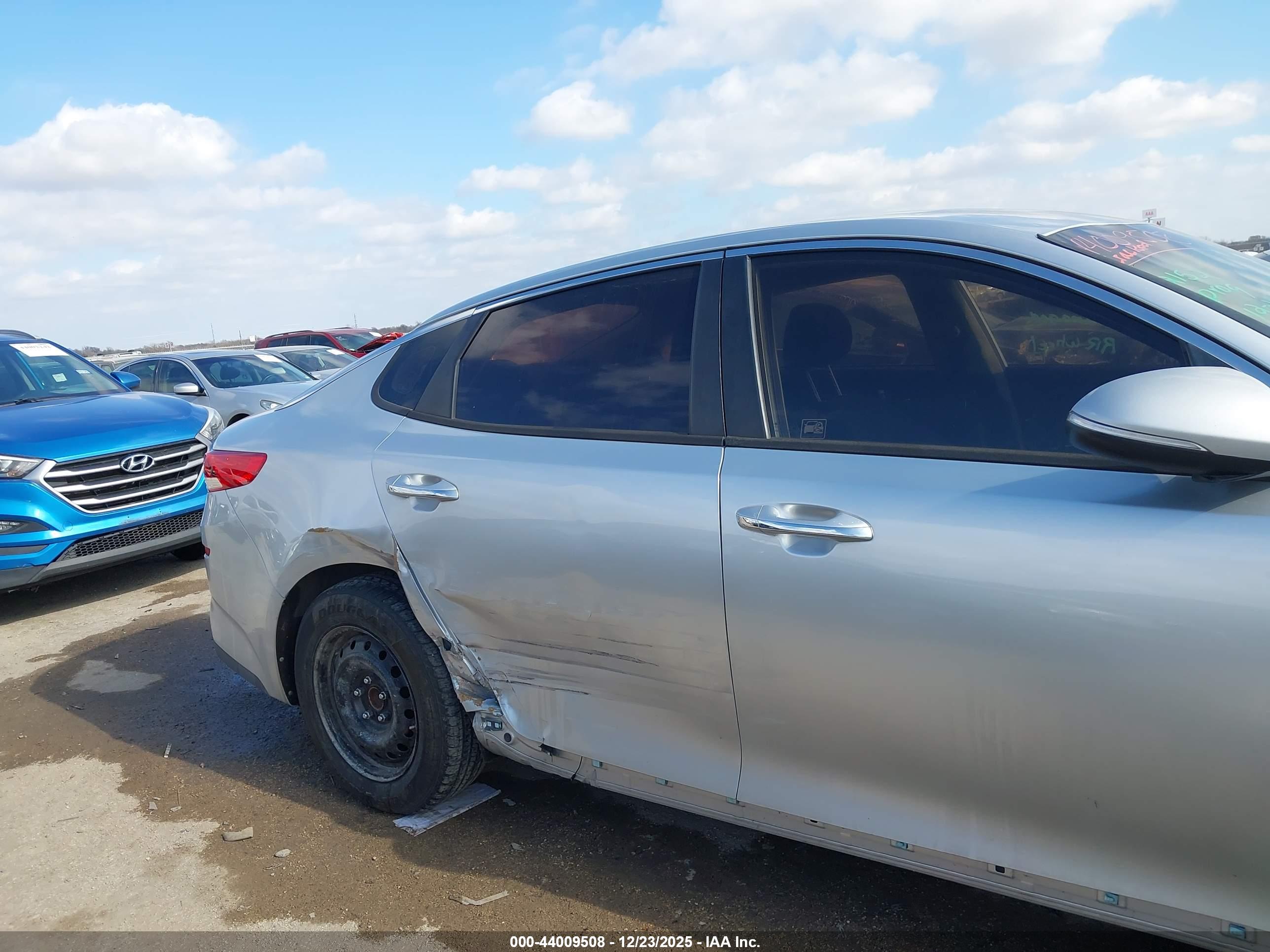 KIA OPTIMA image 6