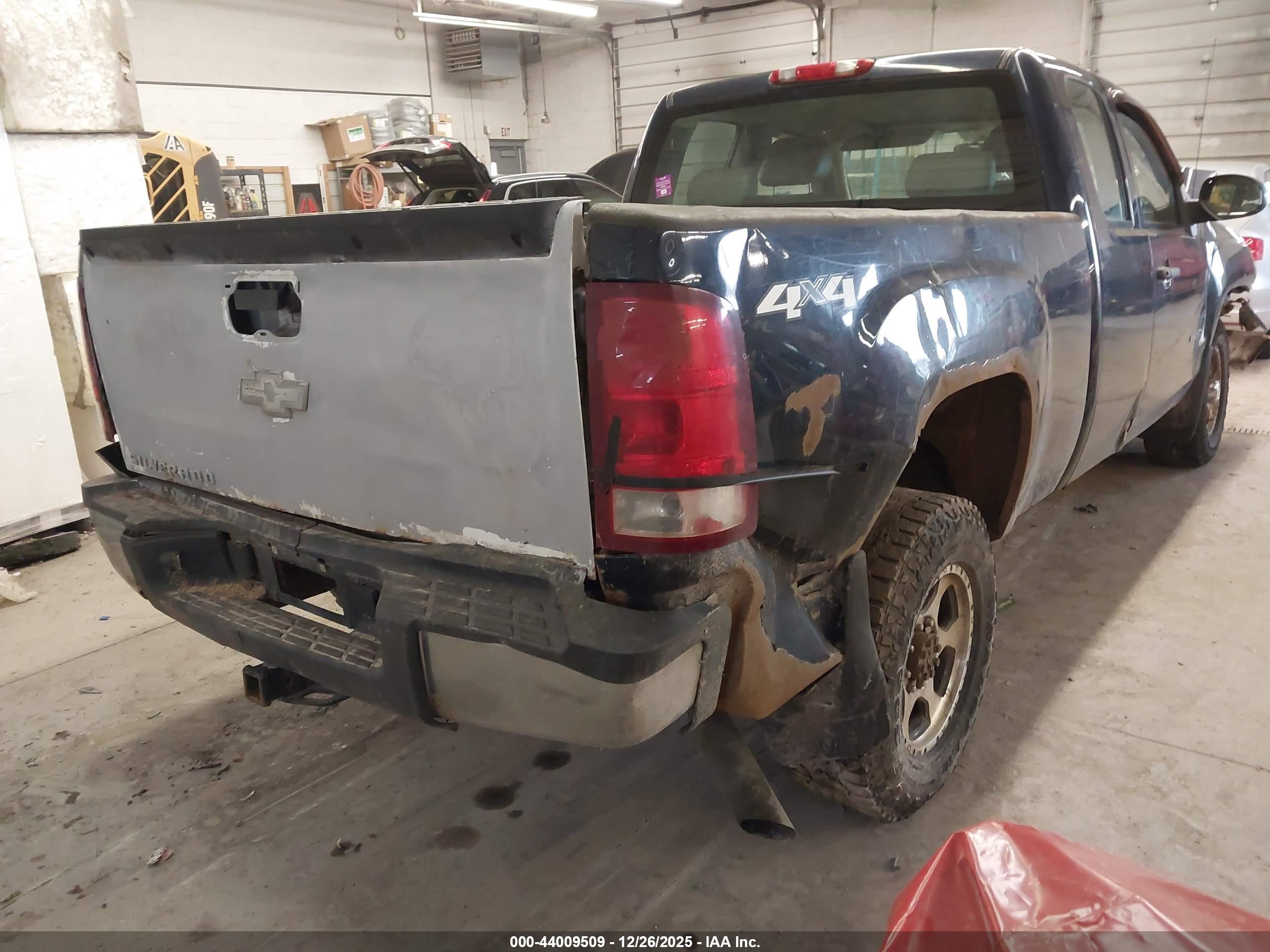 GMC SIERRA image 4