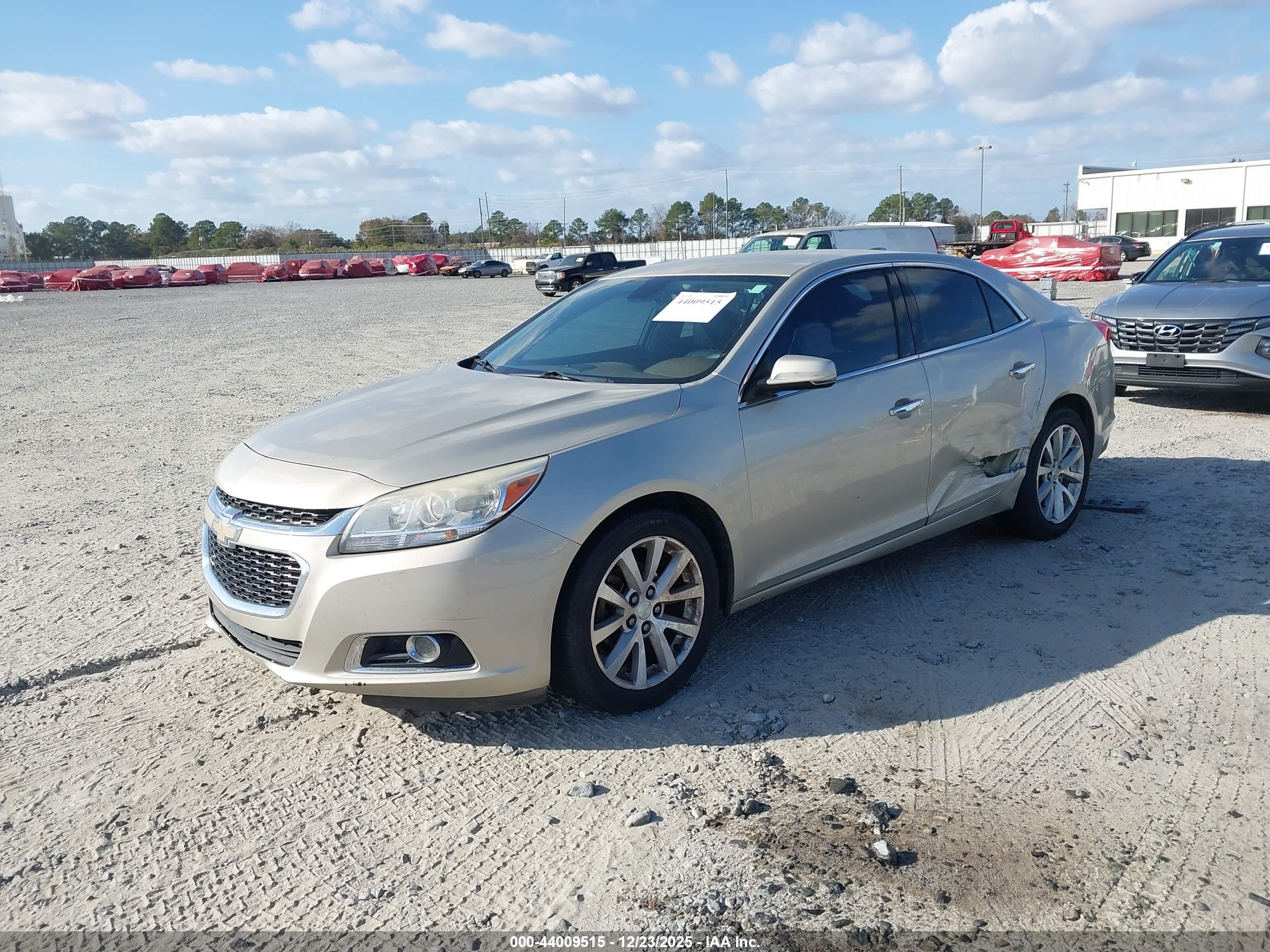 CHEVROLET MALIBU image 2