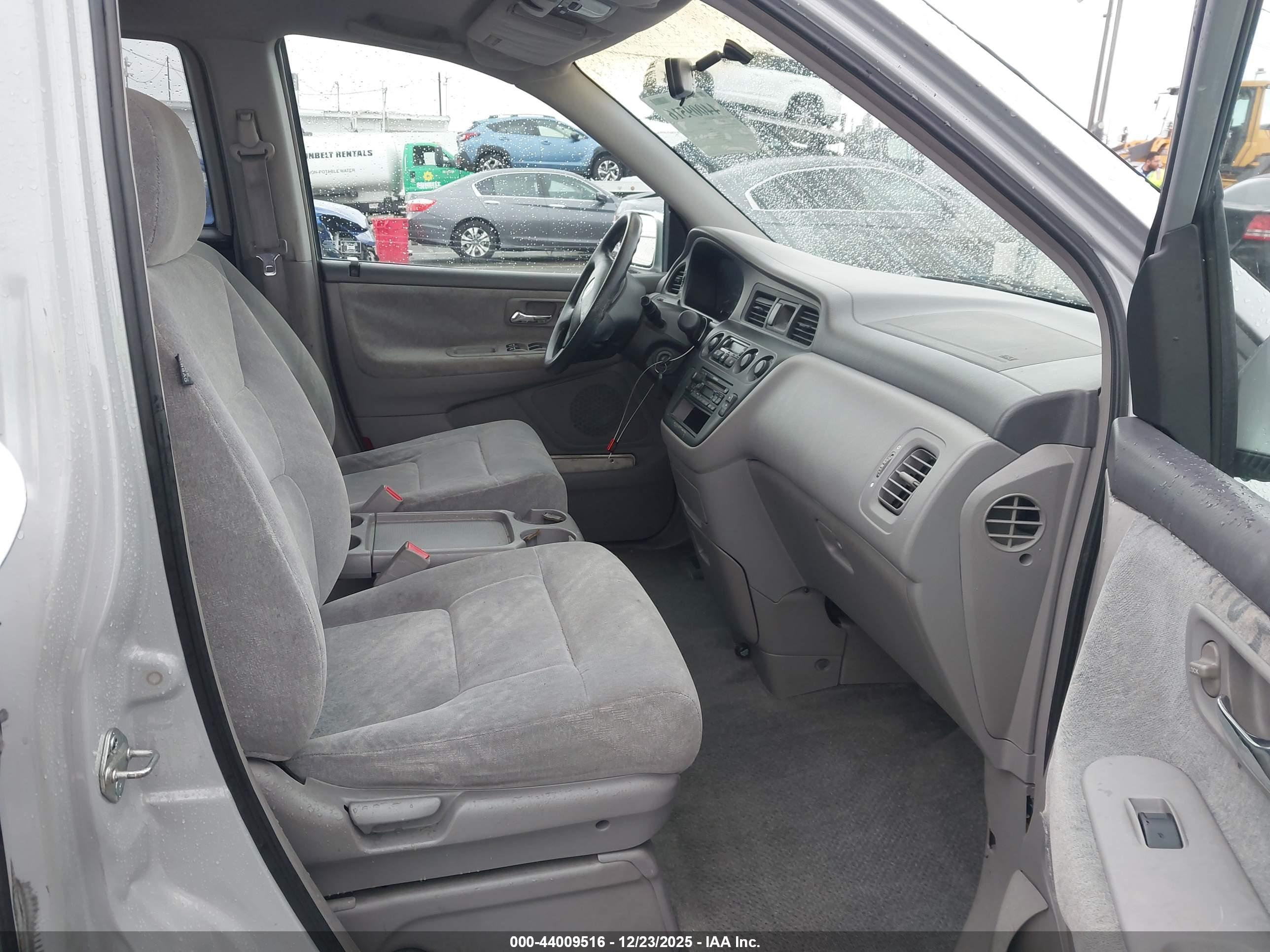HONDA ODYSSEY image 5