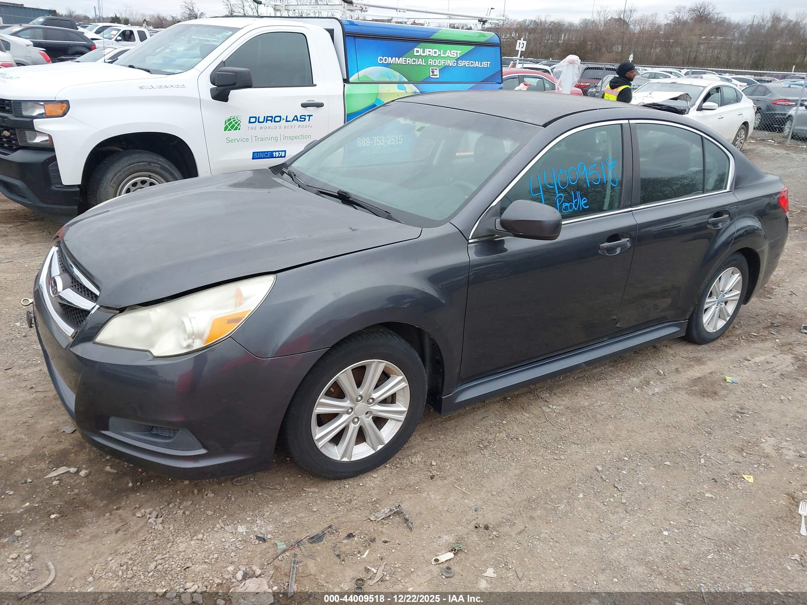 SUBARU LEGACY image 2