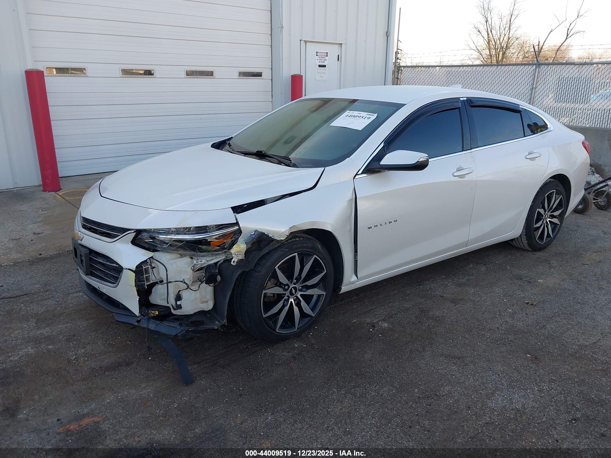 CHEVROLET MALIBU image 2