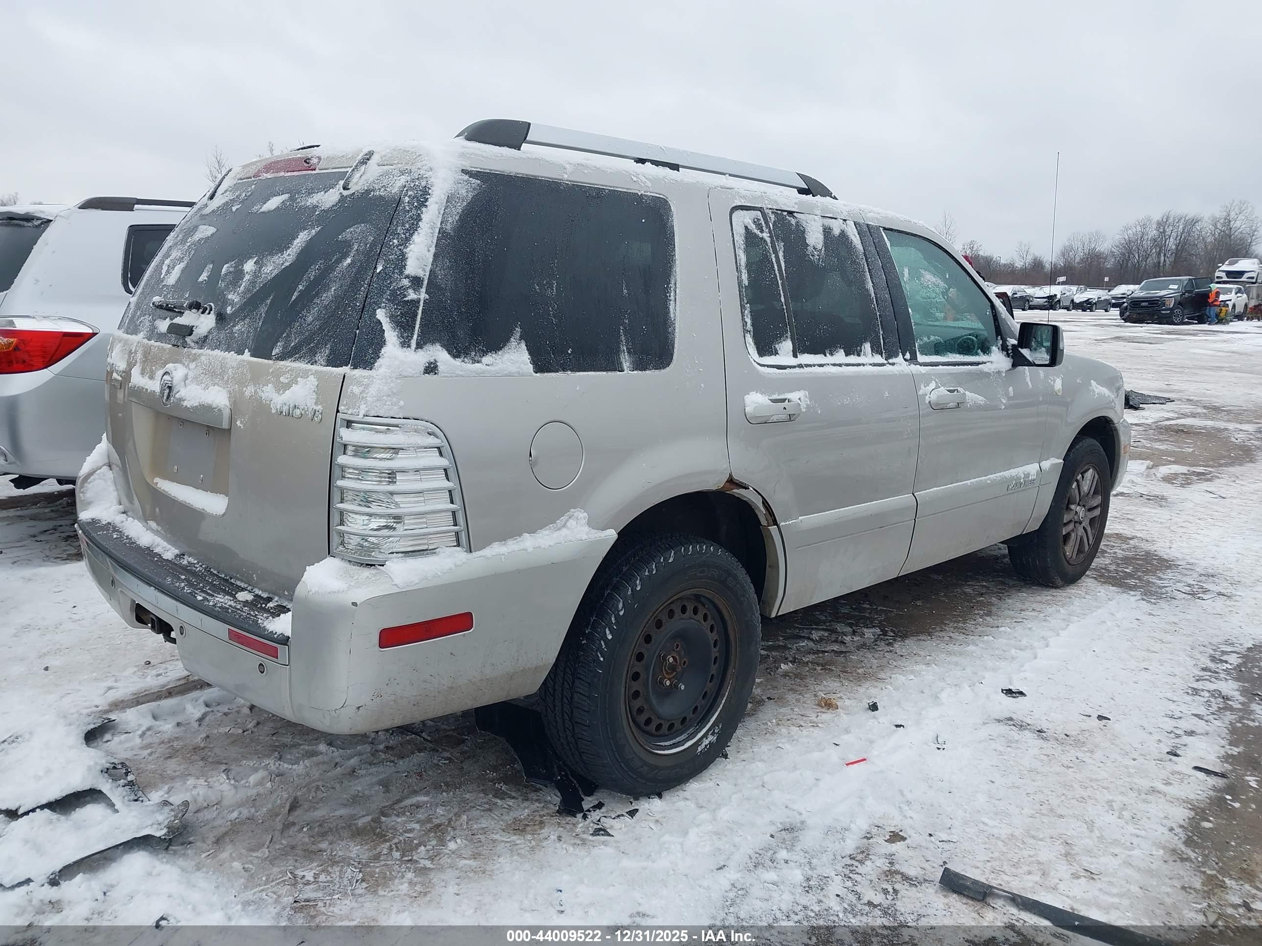 MERCURY MOUNTAINEER image 4