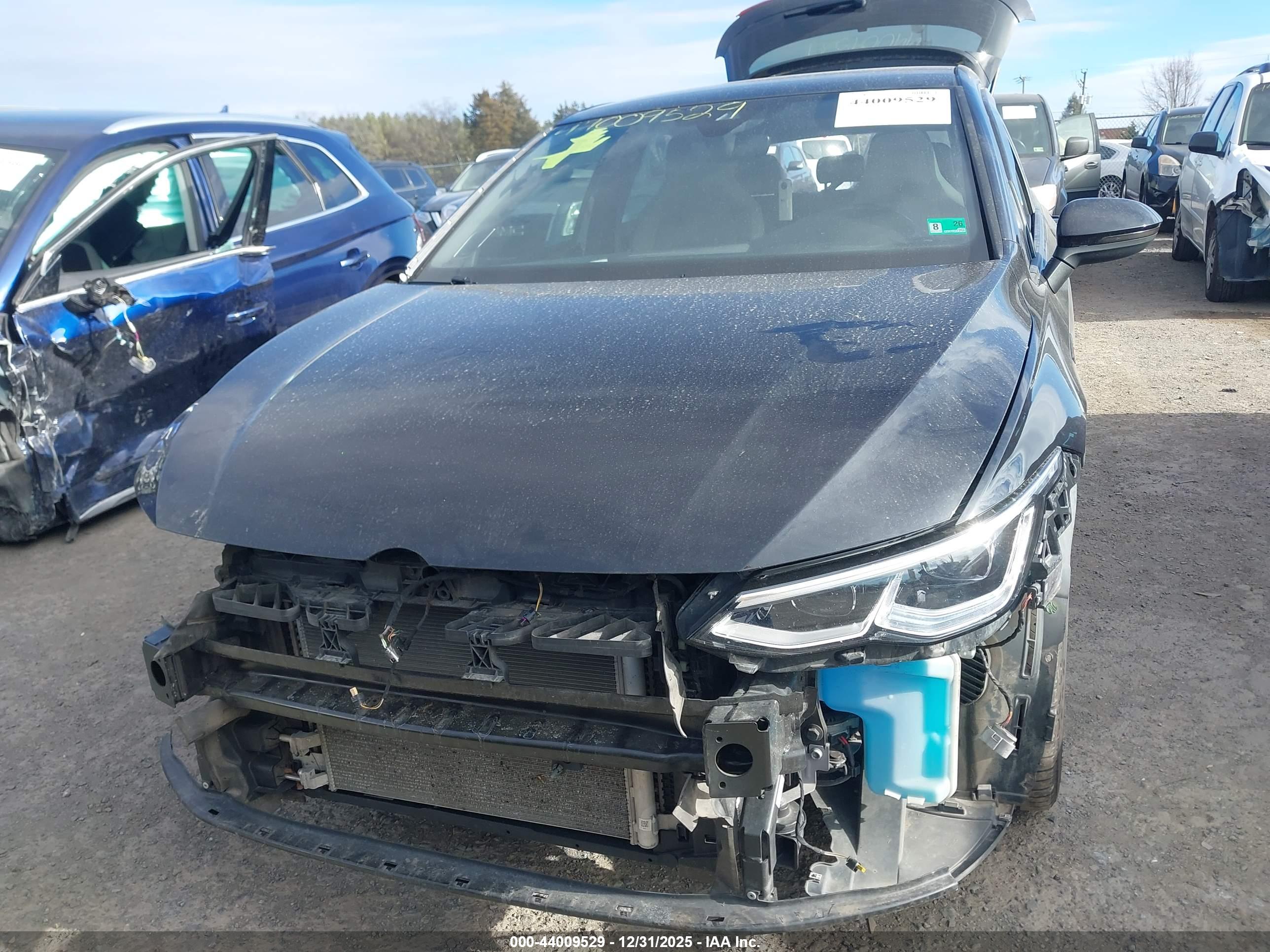 VOLKSWAGEN GOLF image 6
