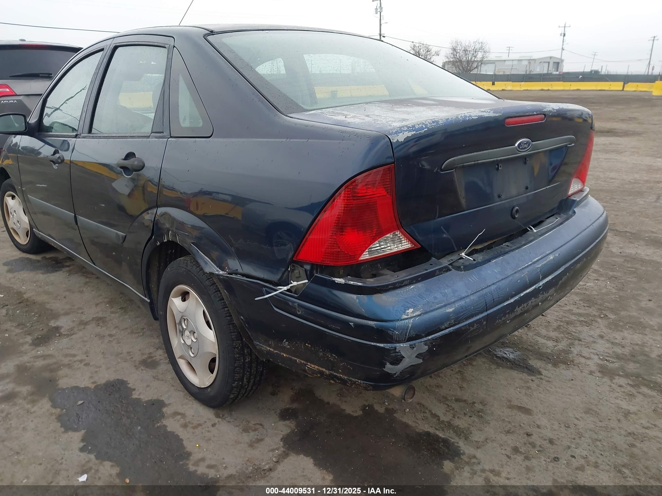 FORD FOCUS image 6