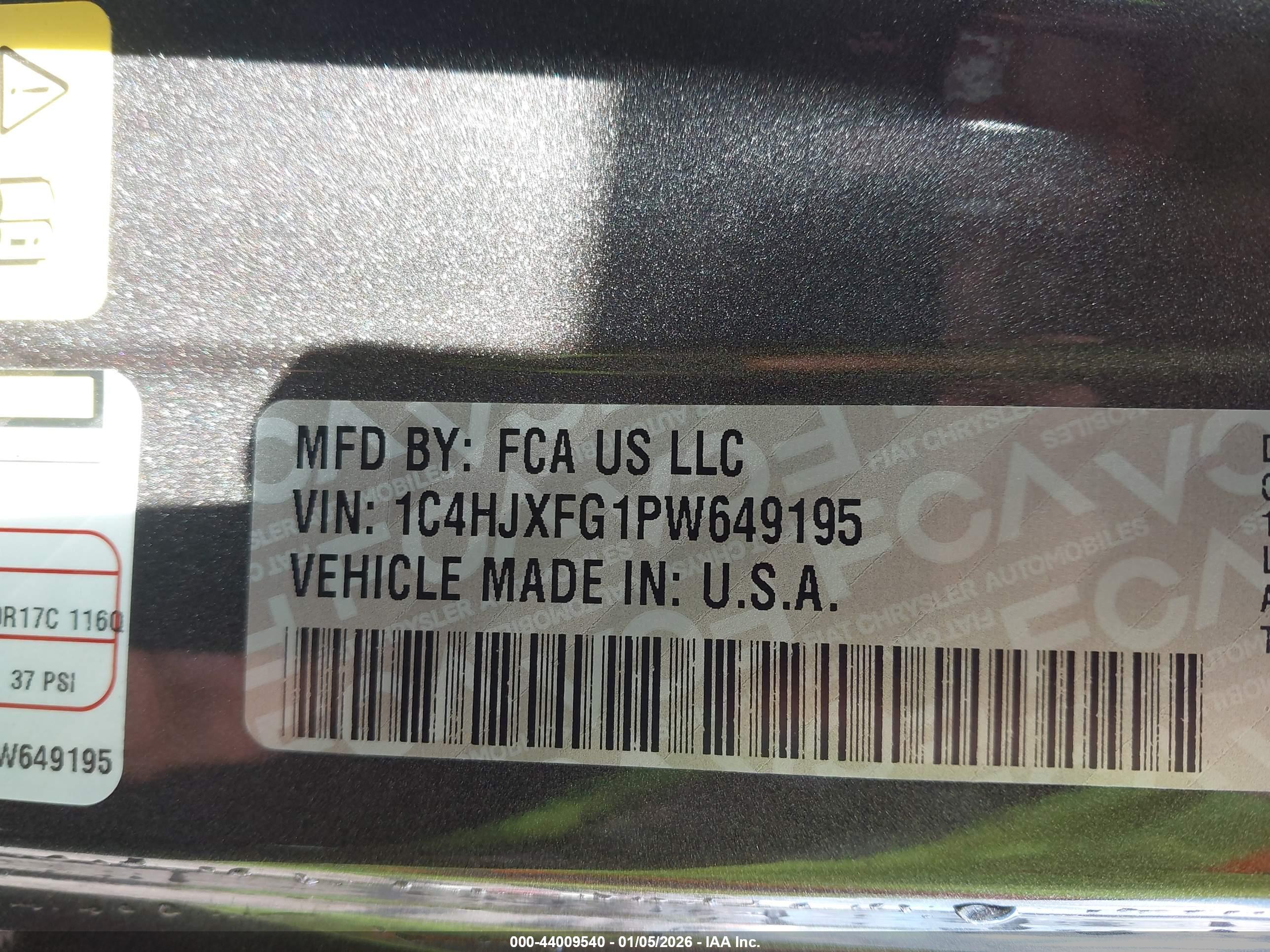 JEEP WRANGLER image 9