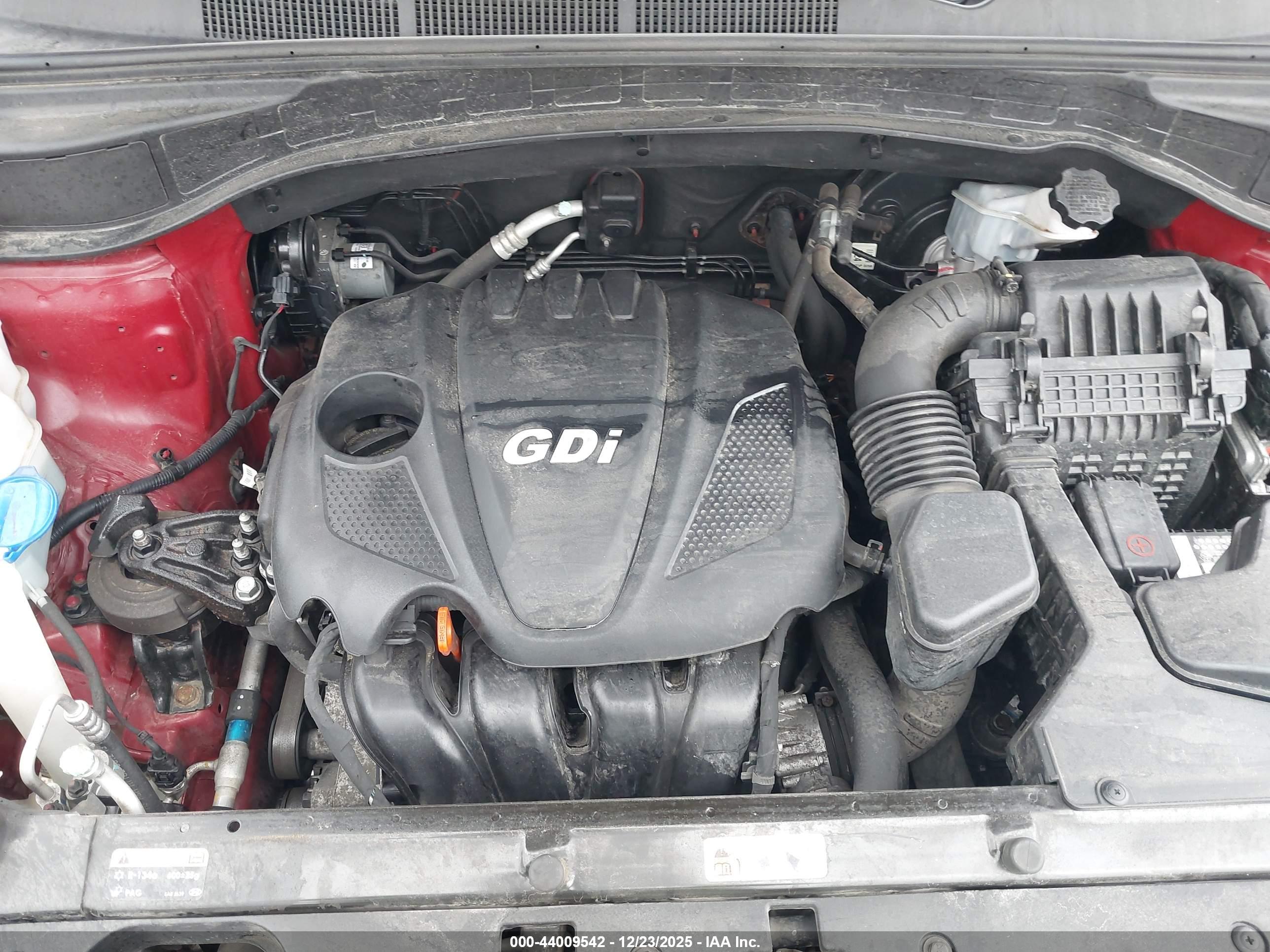 HYUNDAI SANTA image 10
