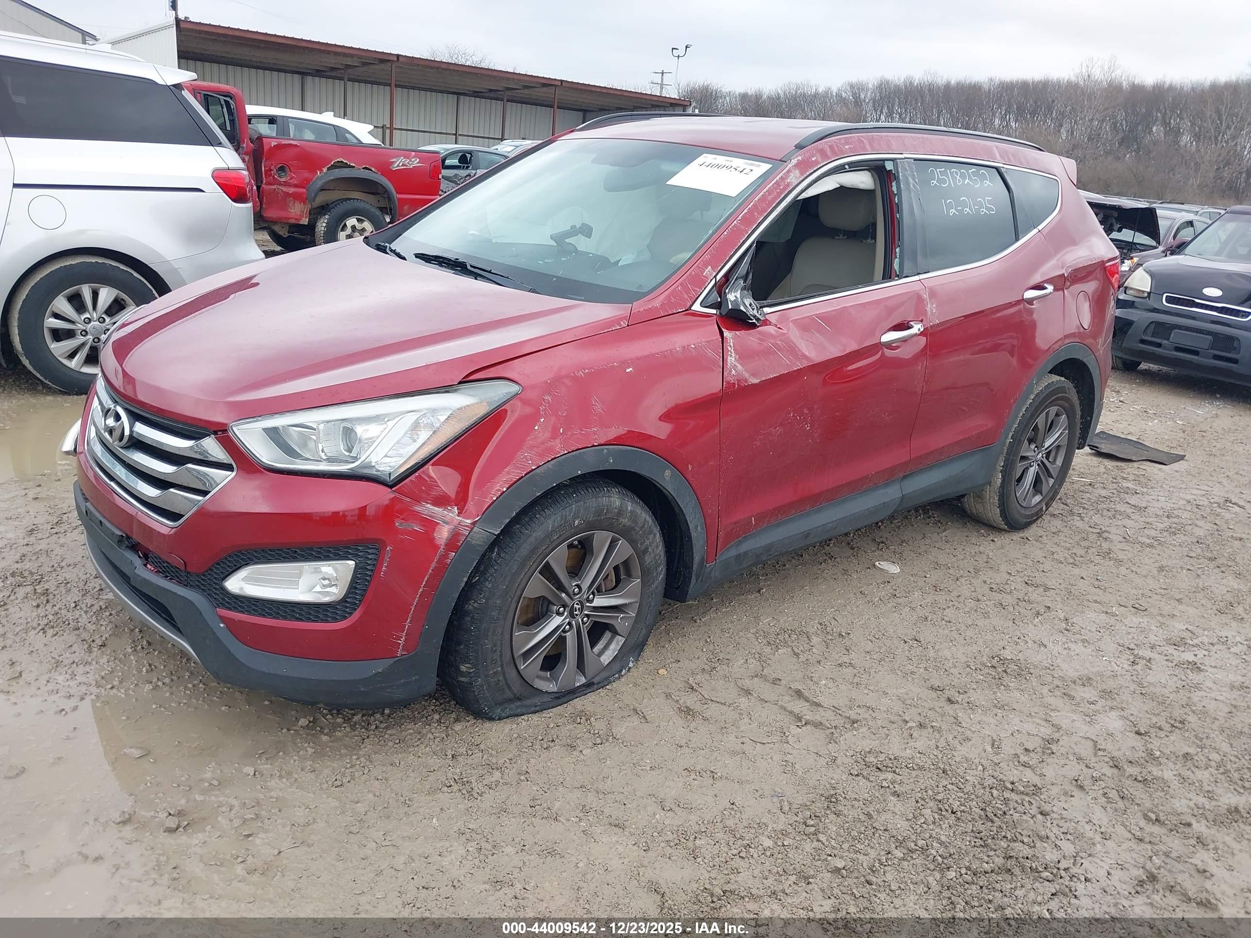 HYUNDAI SANTA image 2