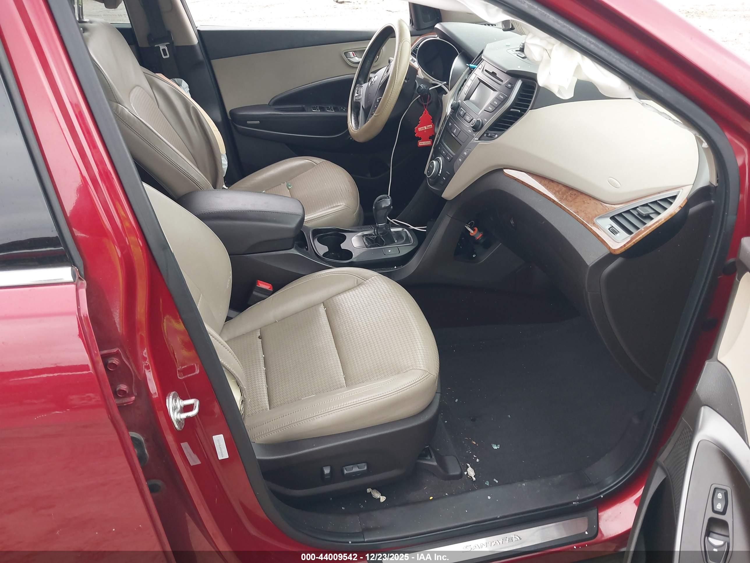 HYUNDAI SANTA image 5