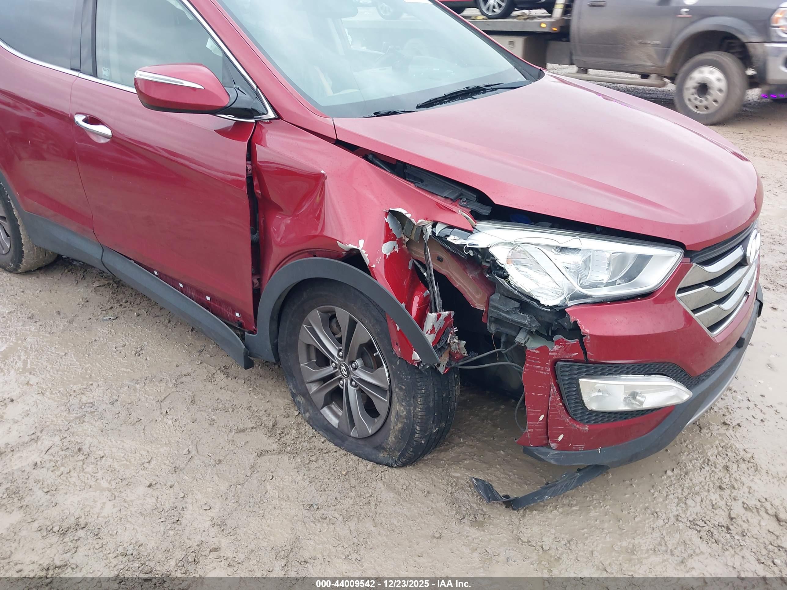 HYUNDAI SANTA image 6