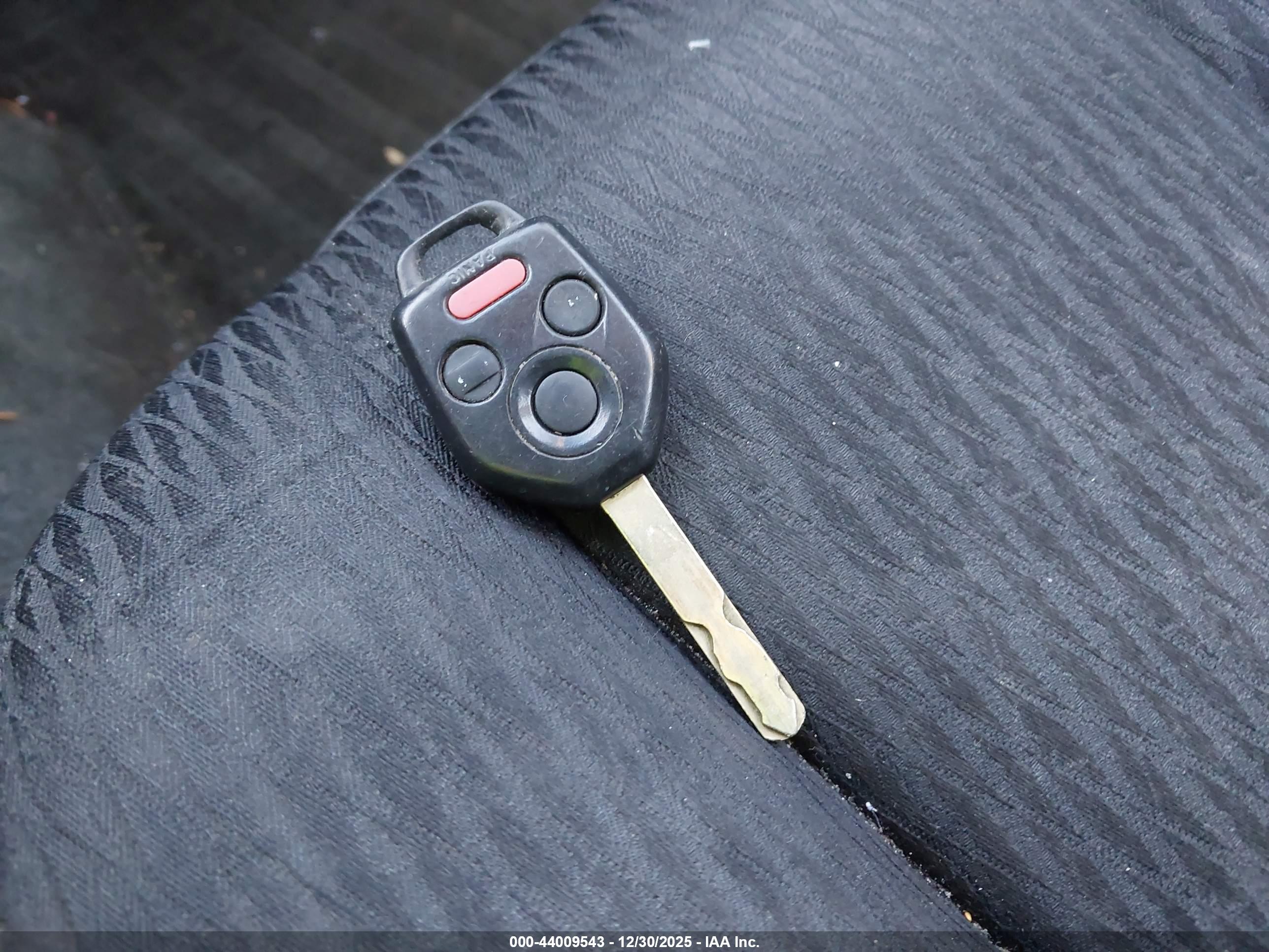 SUBARU OUTBACK image 11