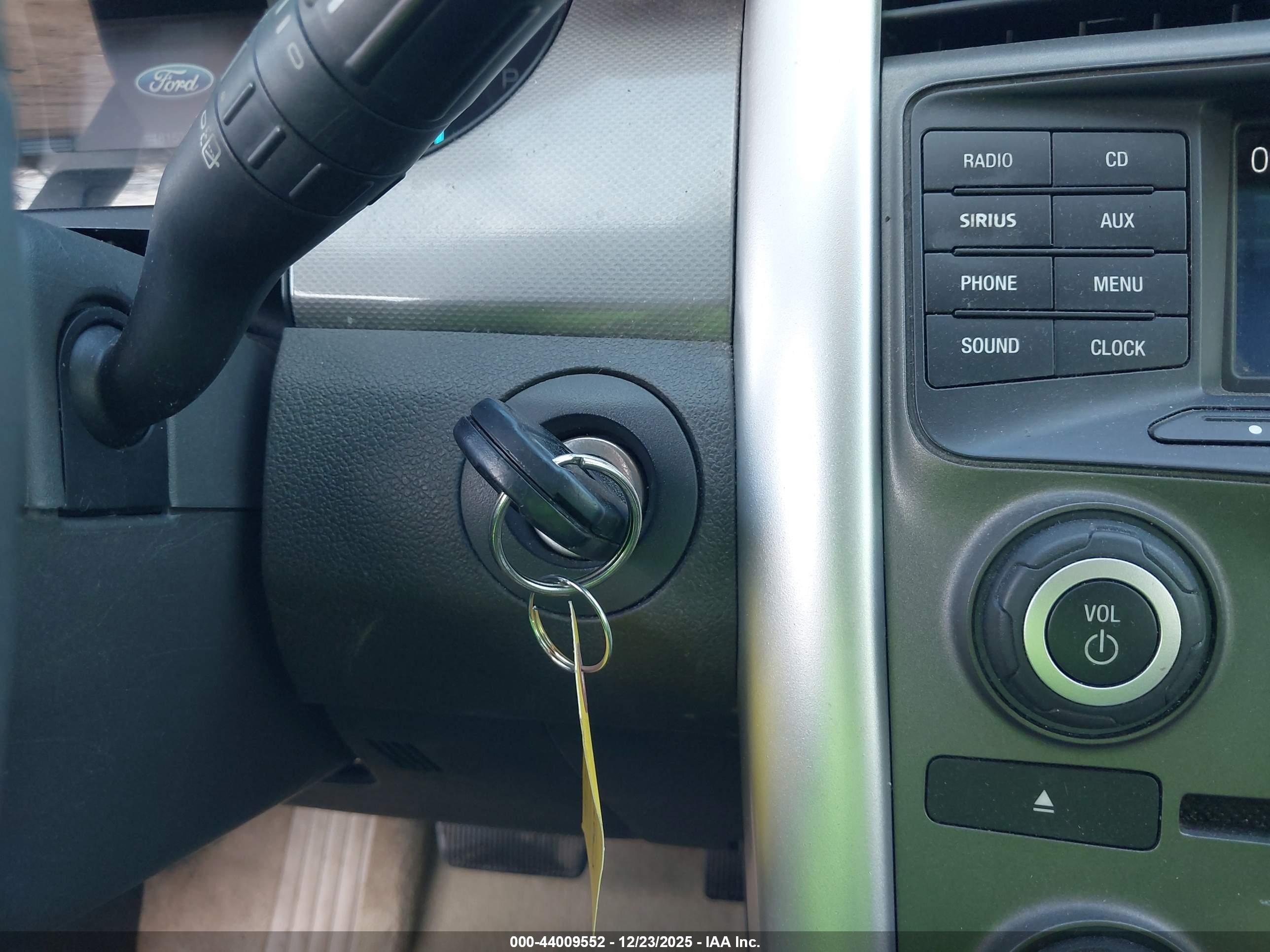 FORD EDGE image 11