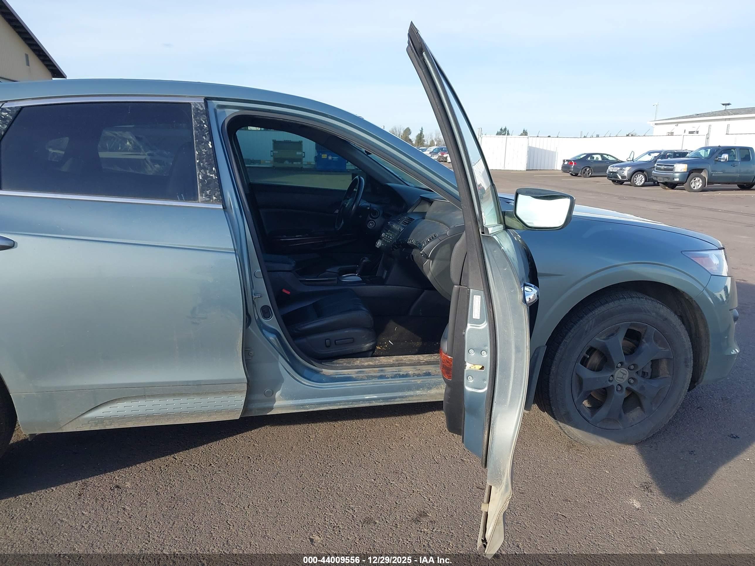 HONDA ACCORD image 5
