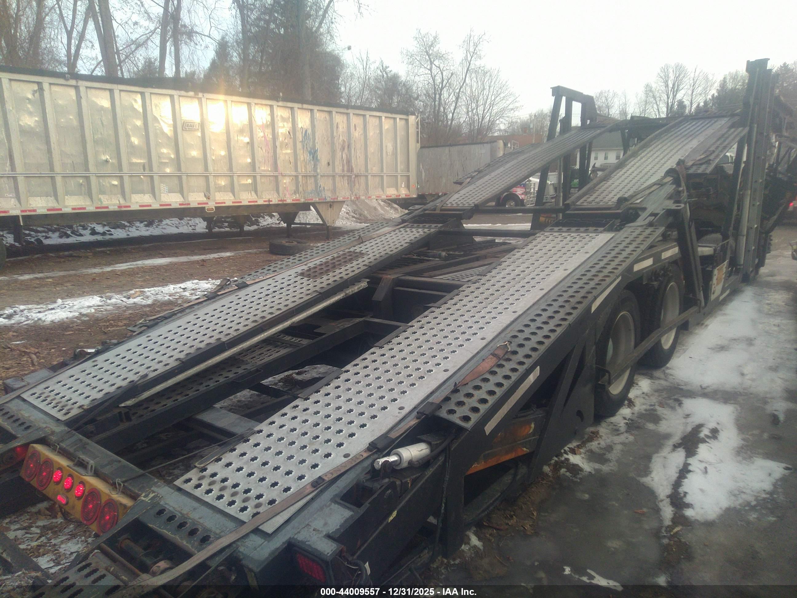 PETERBILT 340 image 4