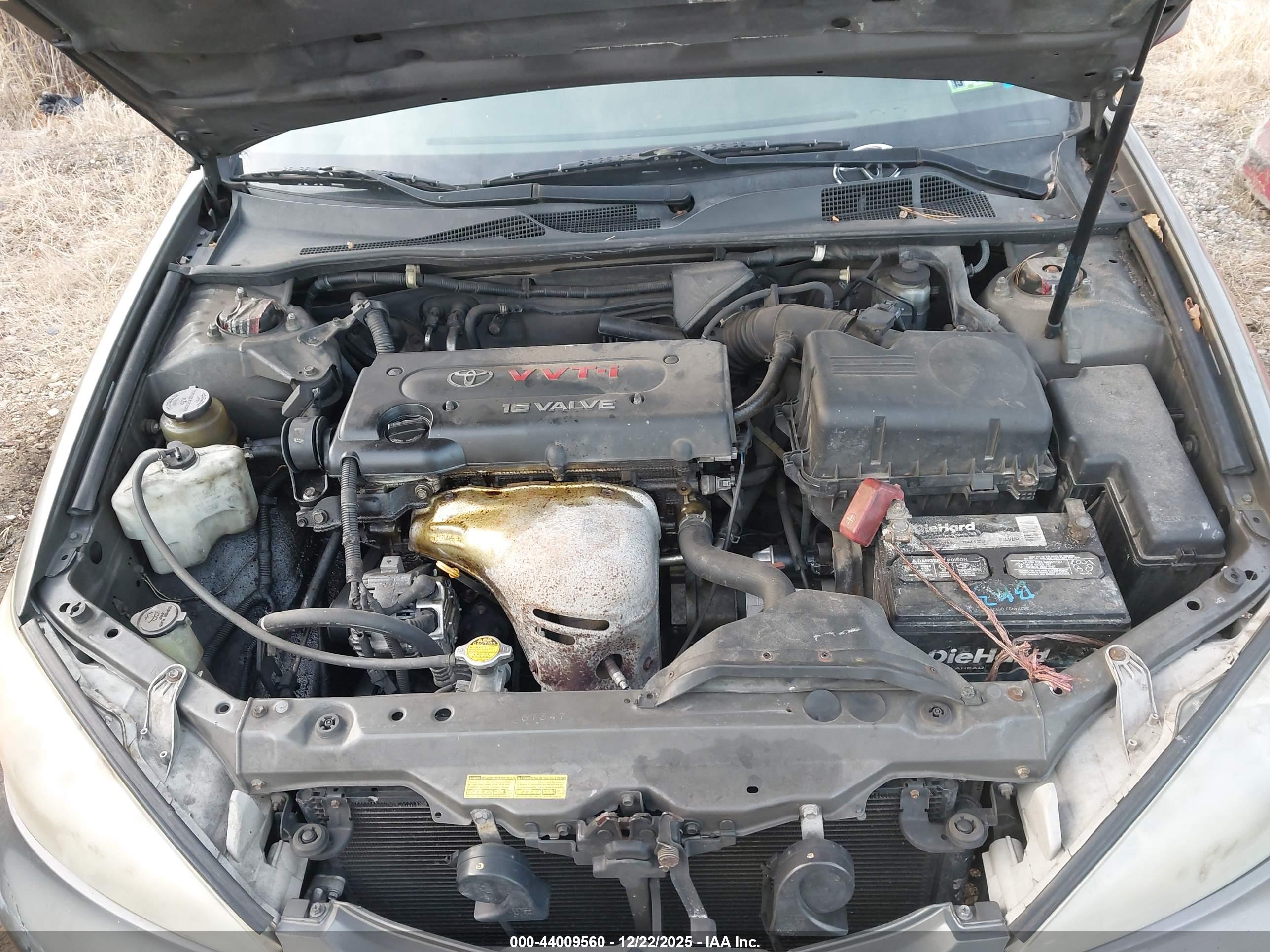 TOYOTA CAMRY image 10