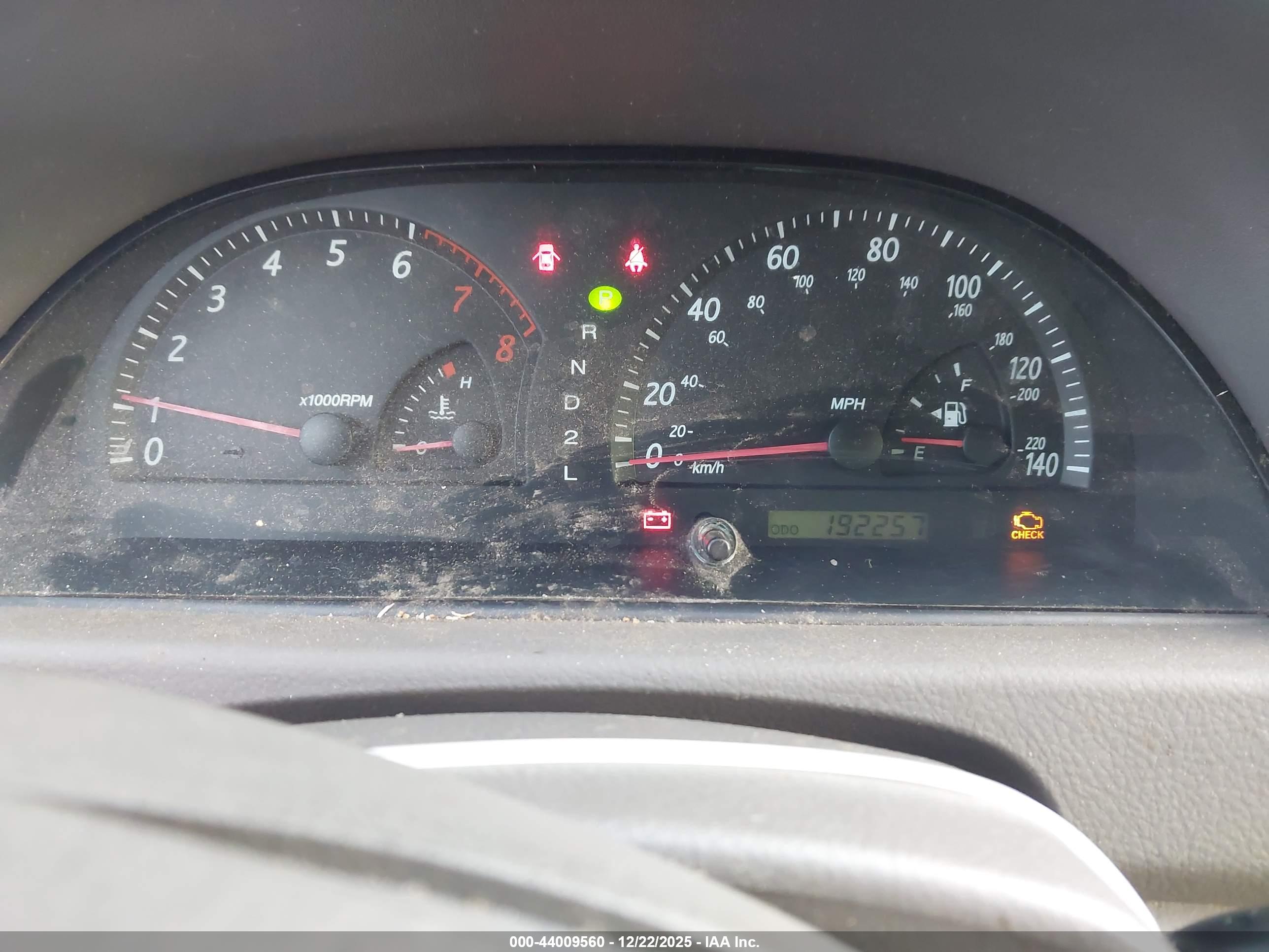 TOYOTA CAMRY image 7