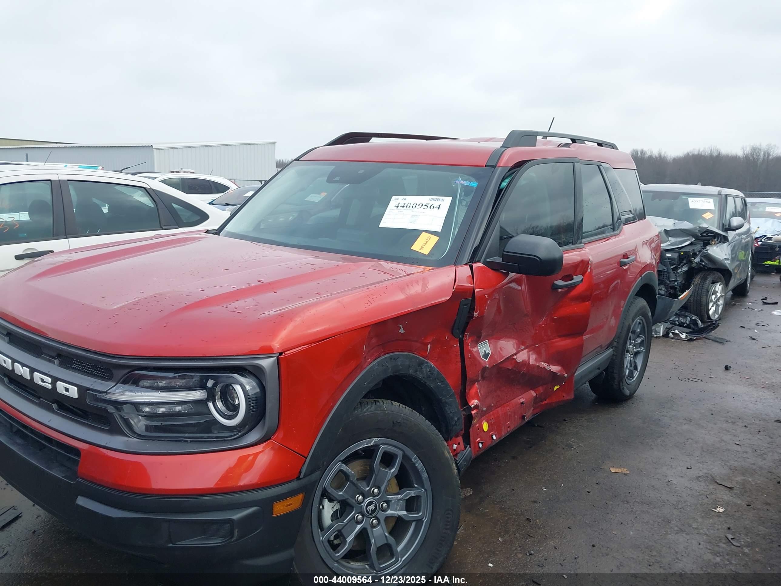 FORD BRONCO image 6