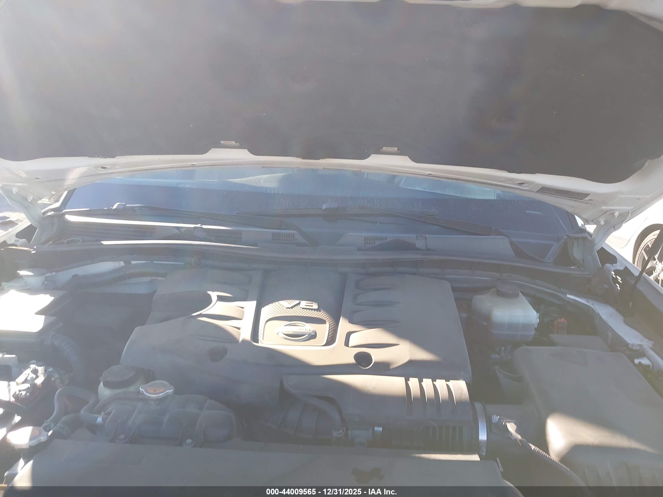 NISSAN ARMADA image 10