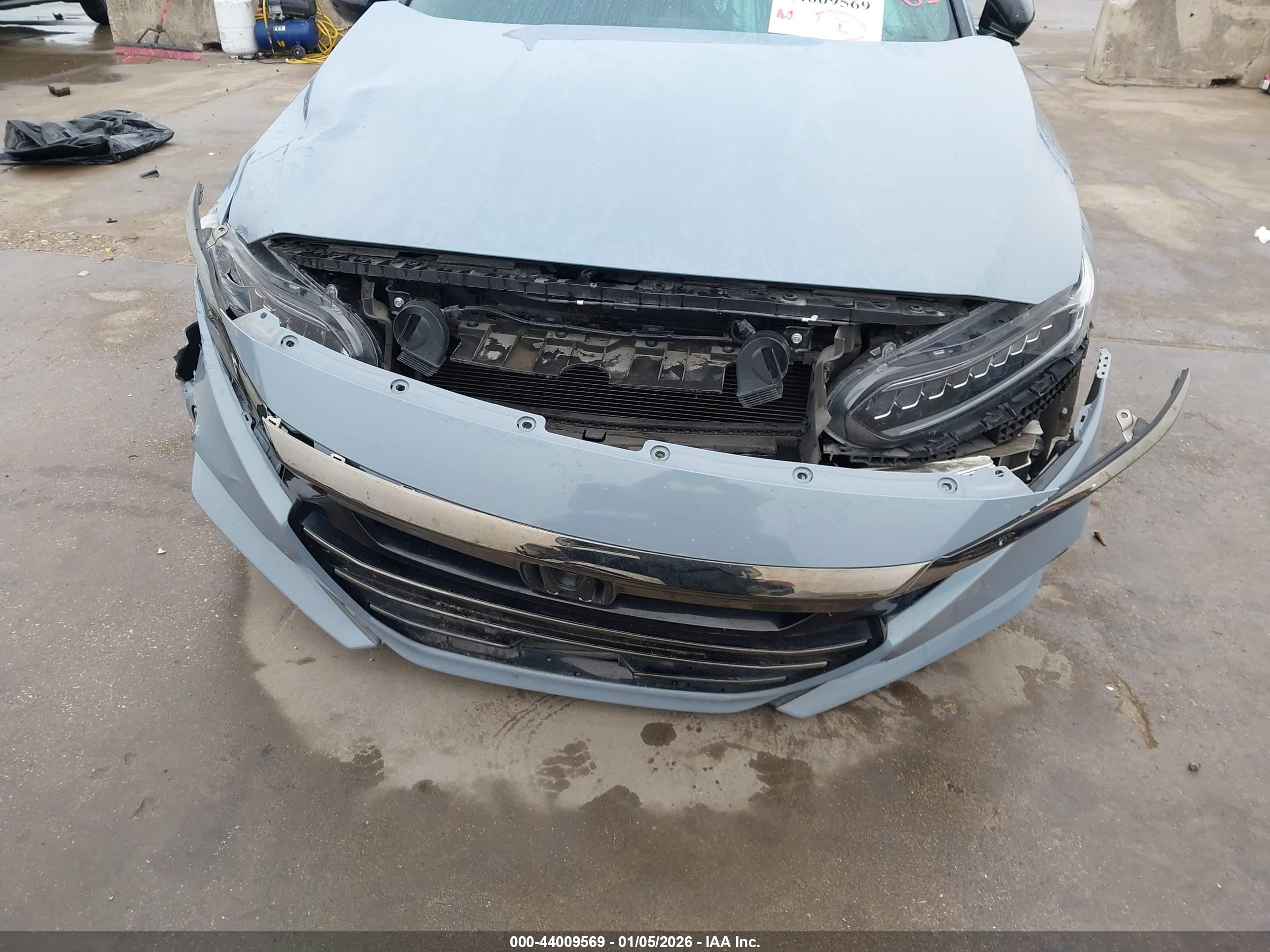HONDA ACCORD image 6