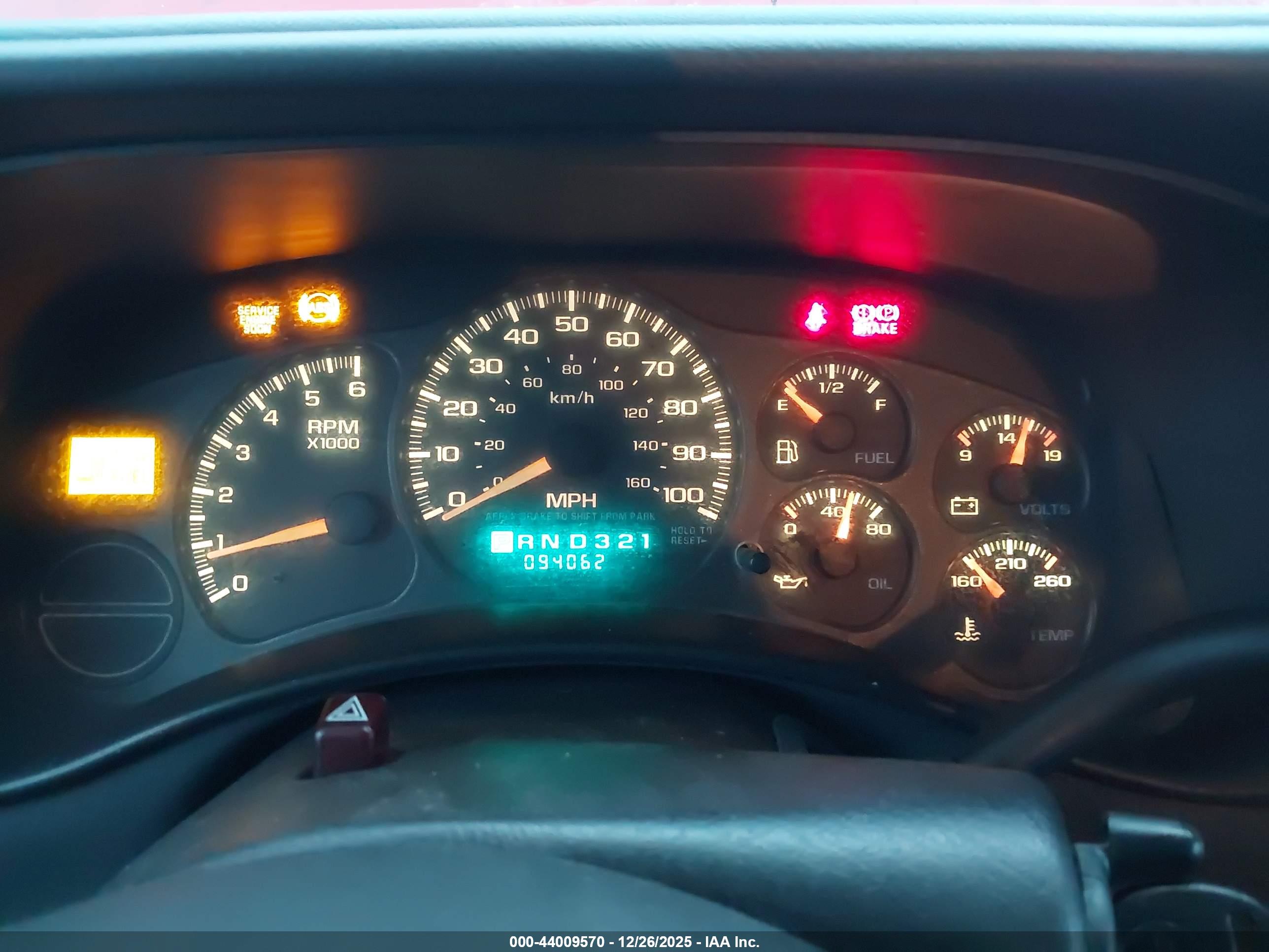CHEVROLET SILVERADO image 7