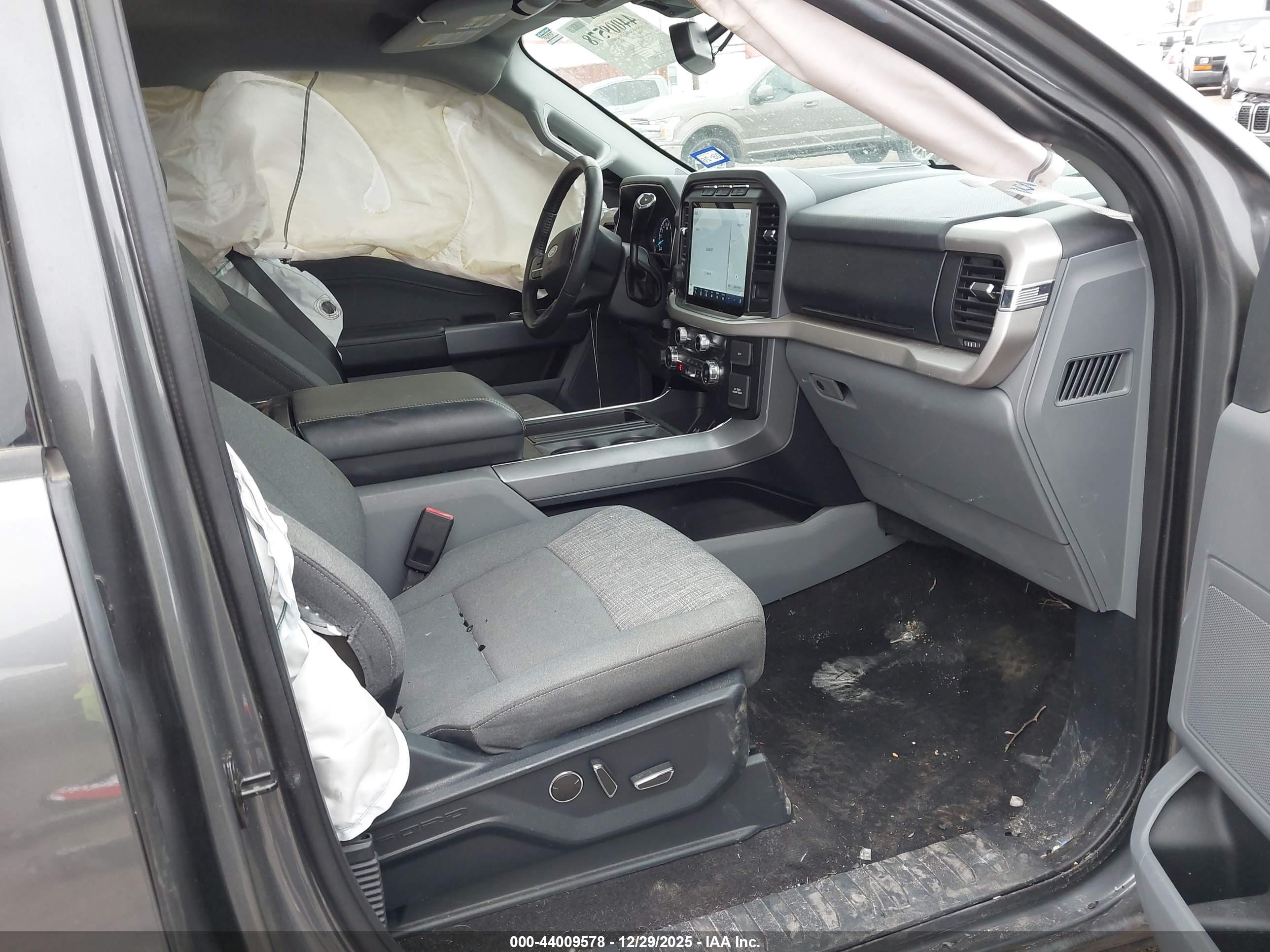 FORD F-150 image 5