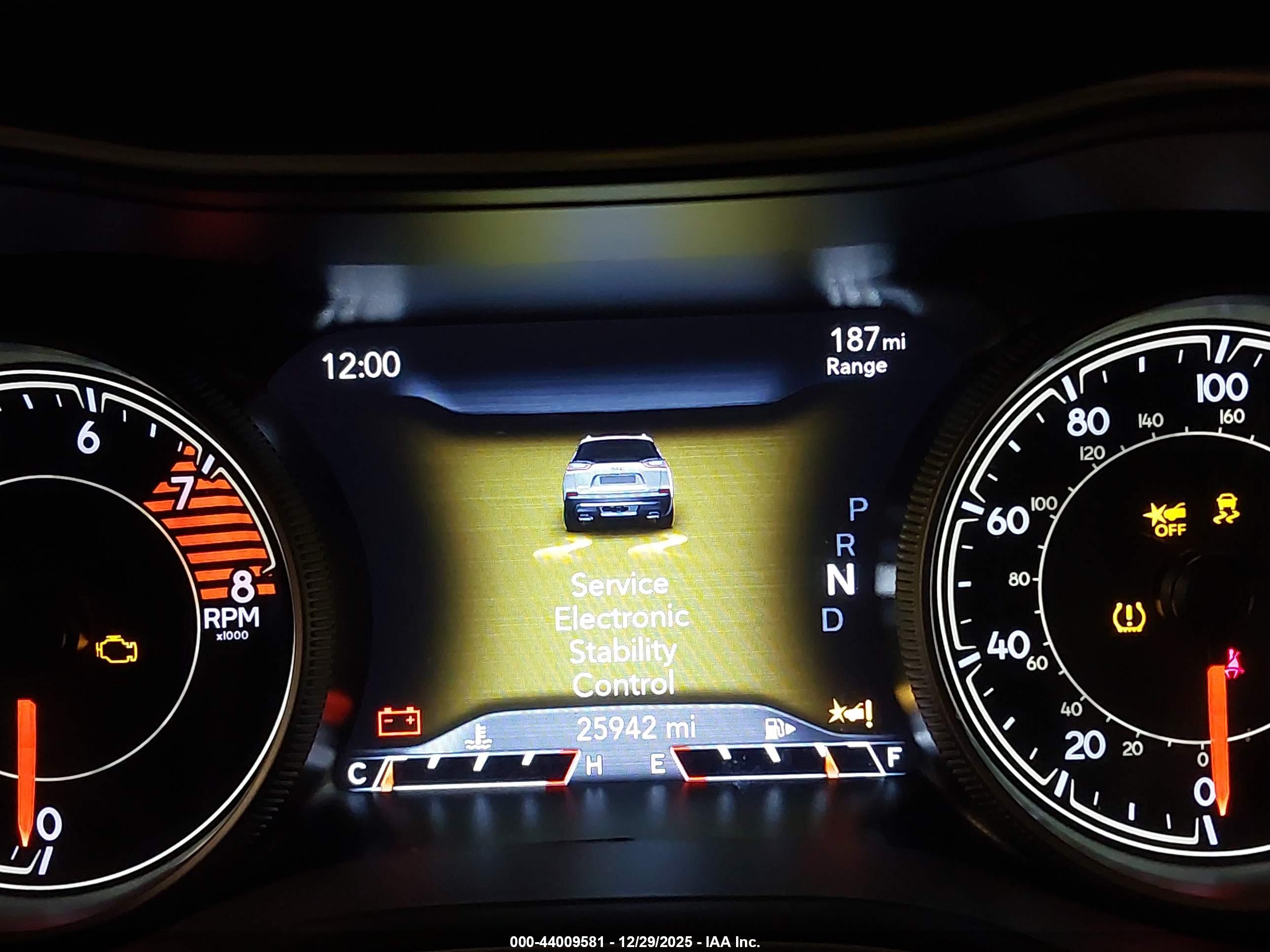 JEEP CHEROKEE image 7