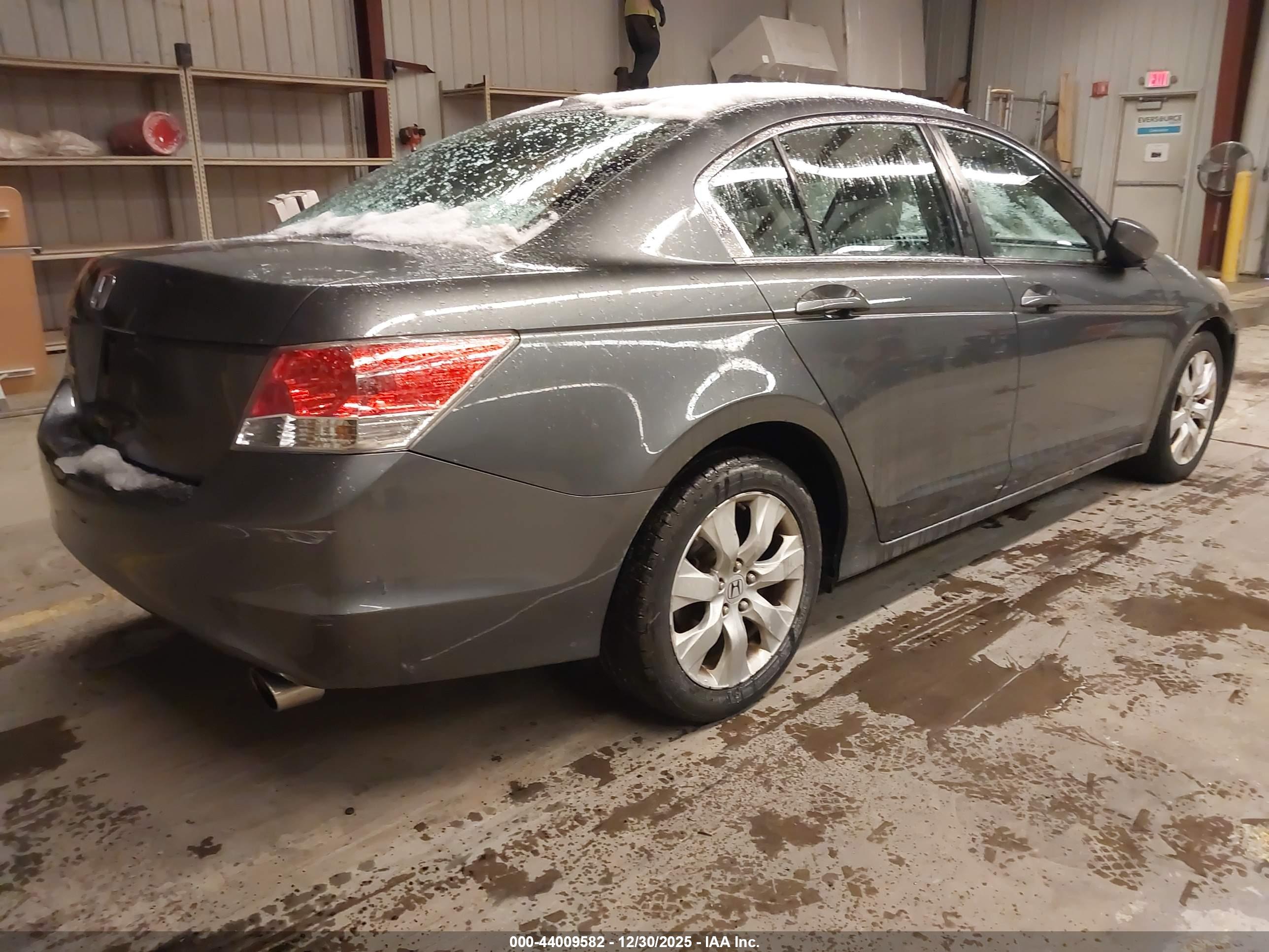 HONDA ACCORD image 4