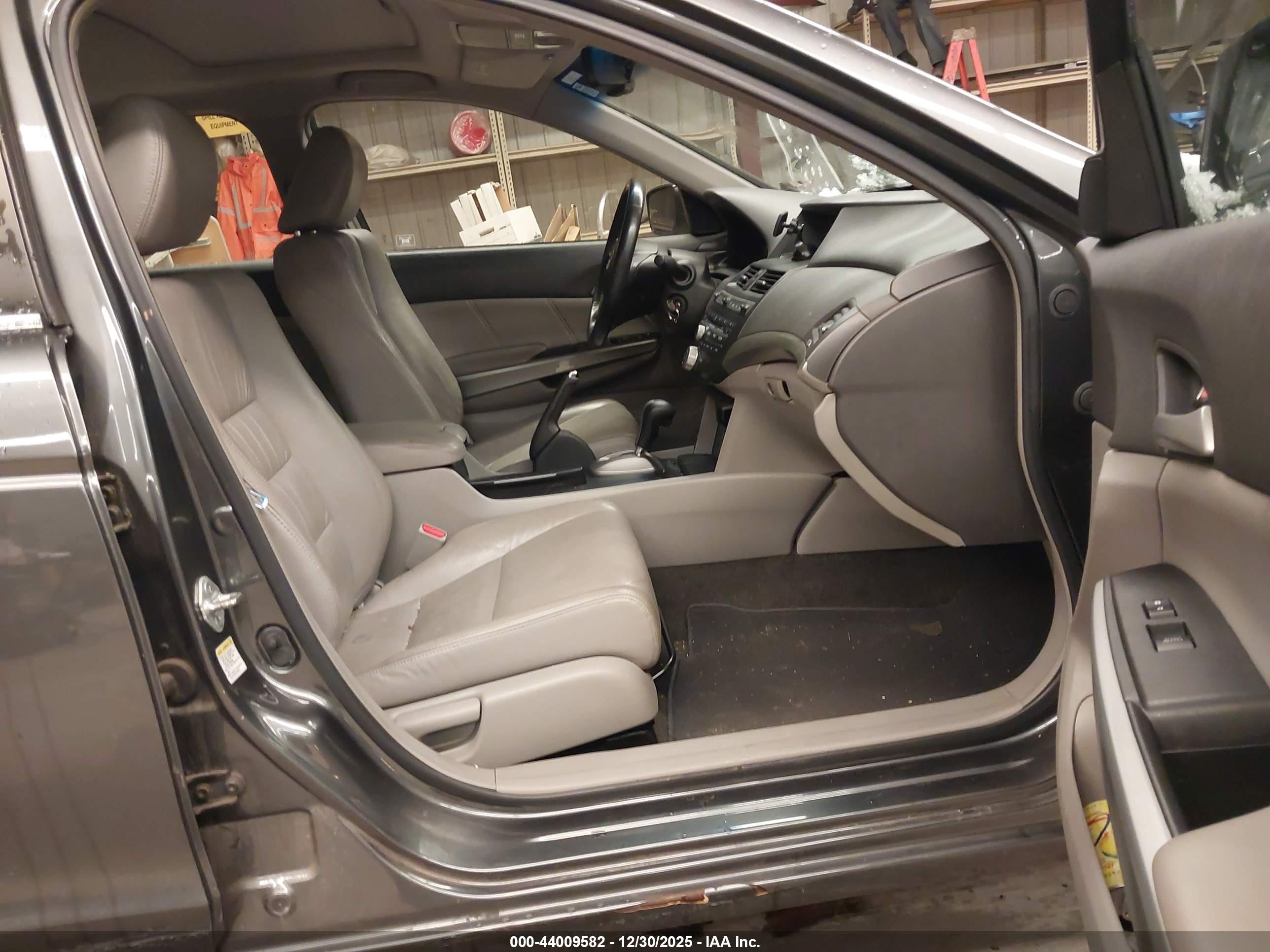 HONDA ACCORD image 5