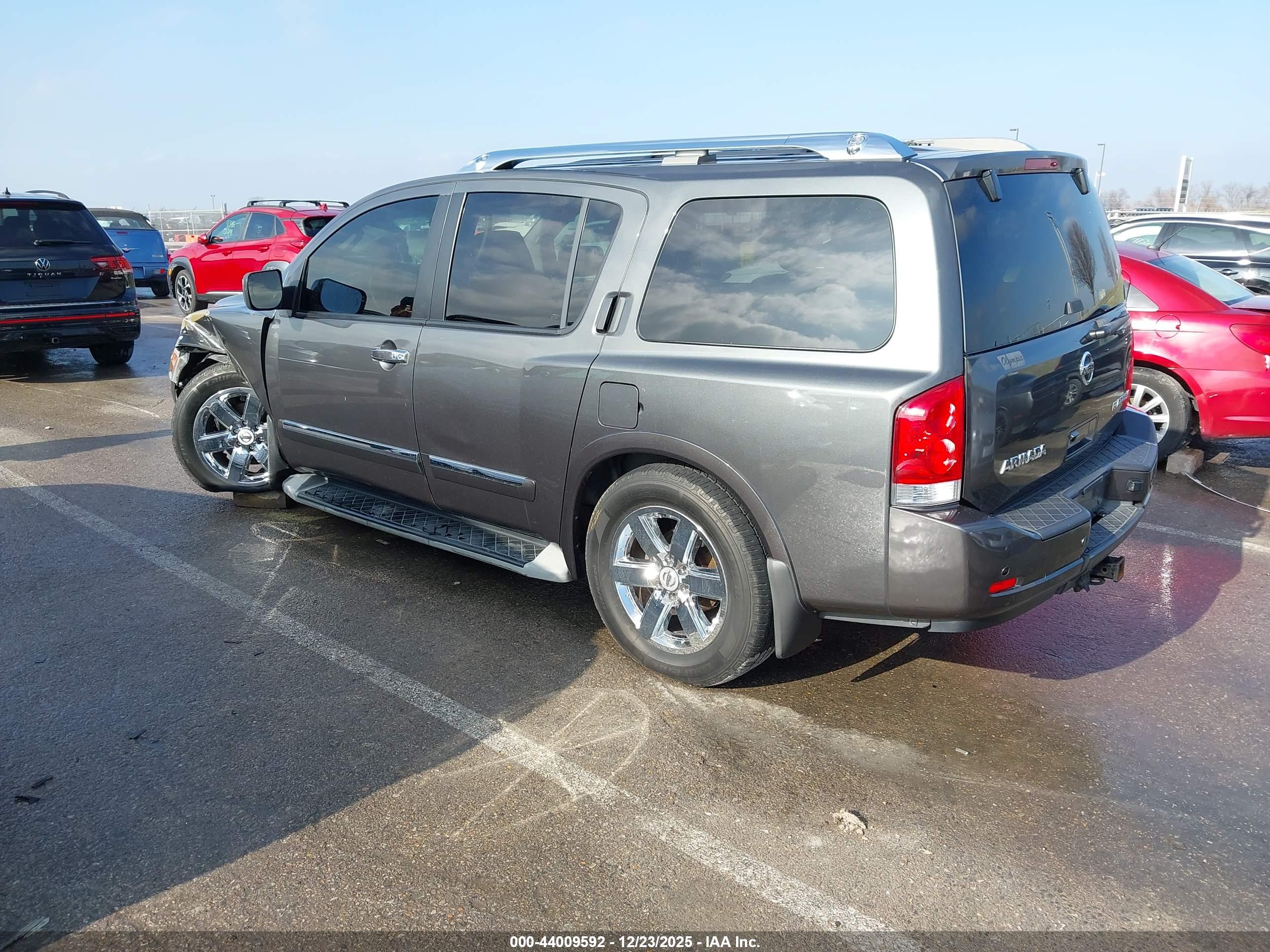NISSAN ARMADA image 3