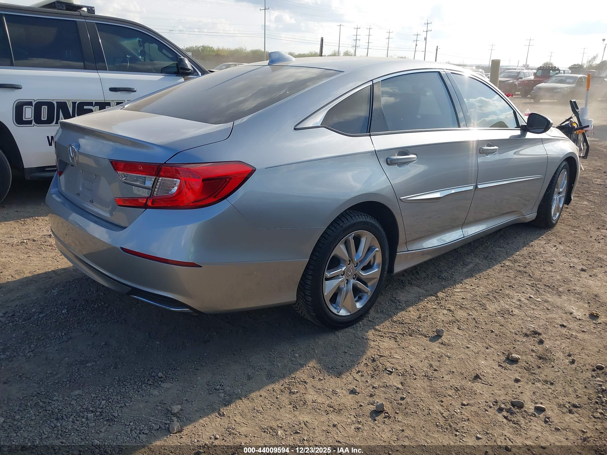 HONDA ACCORD image 4