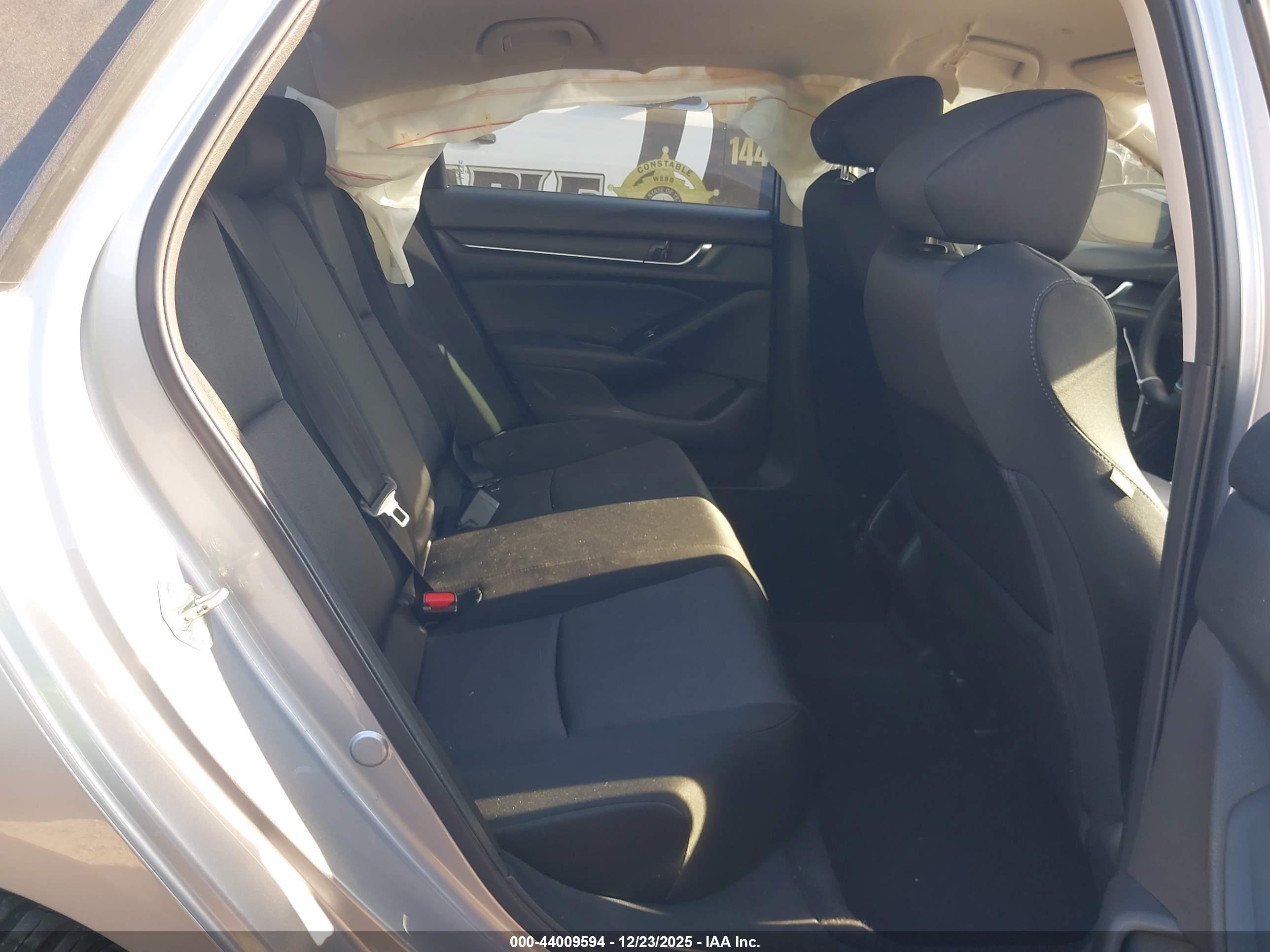 HONDA ACCORD image 8
