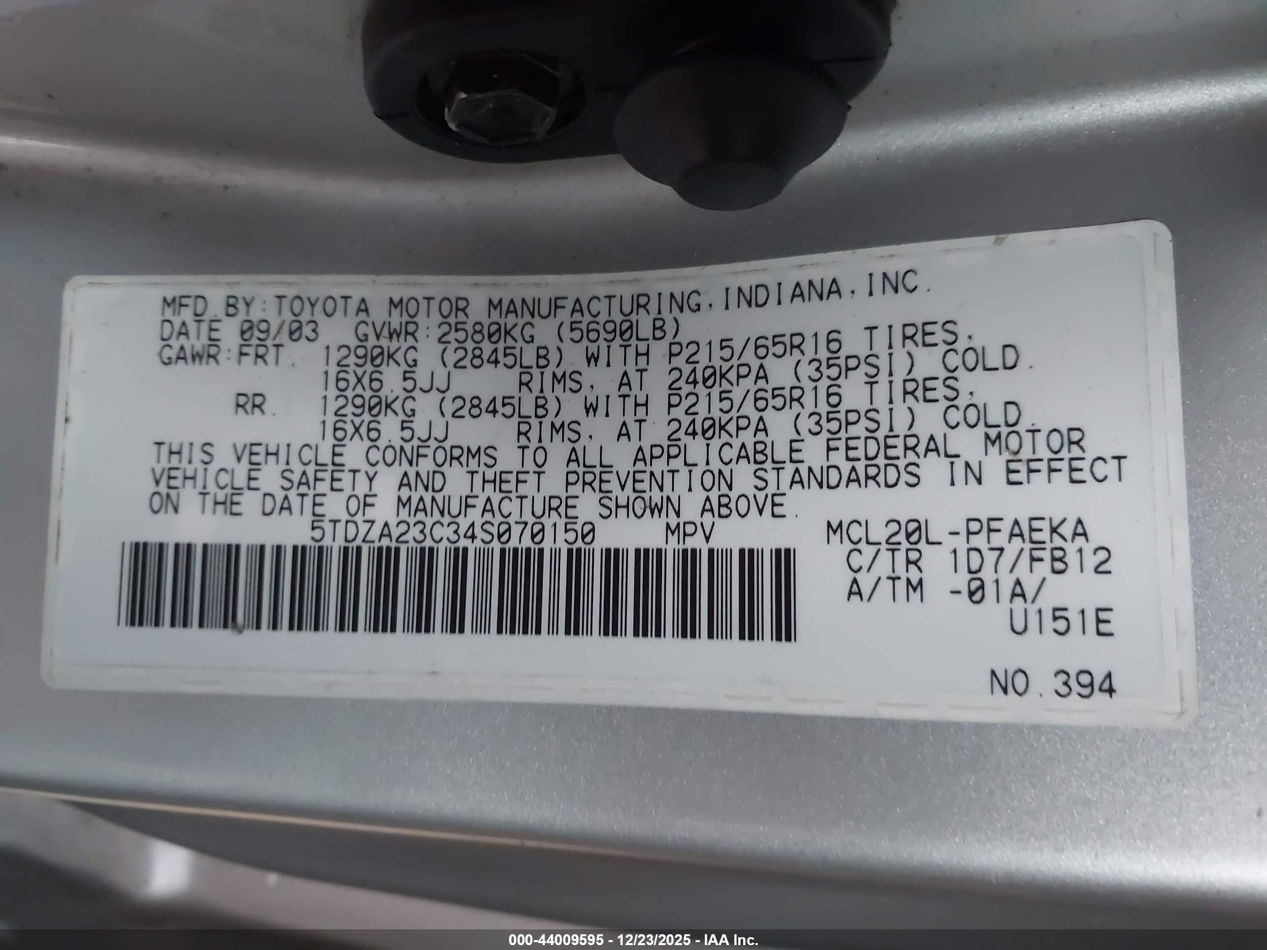 TOYOTA SIENNA image 9