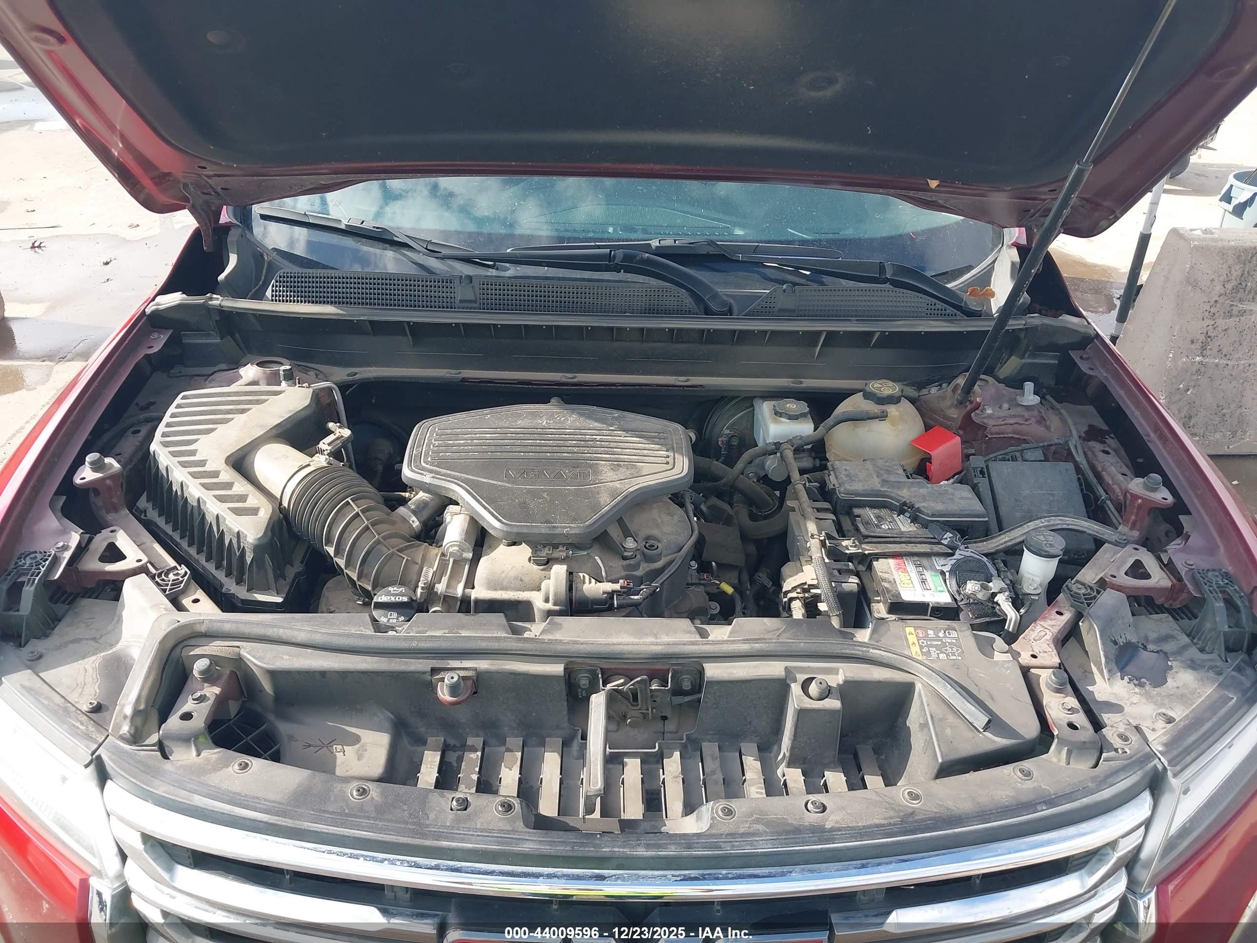 GMC ACADIA image 10