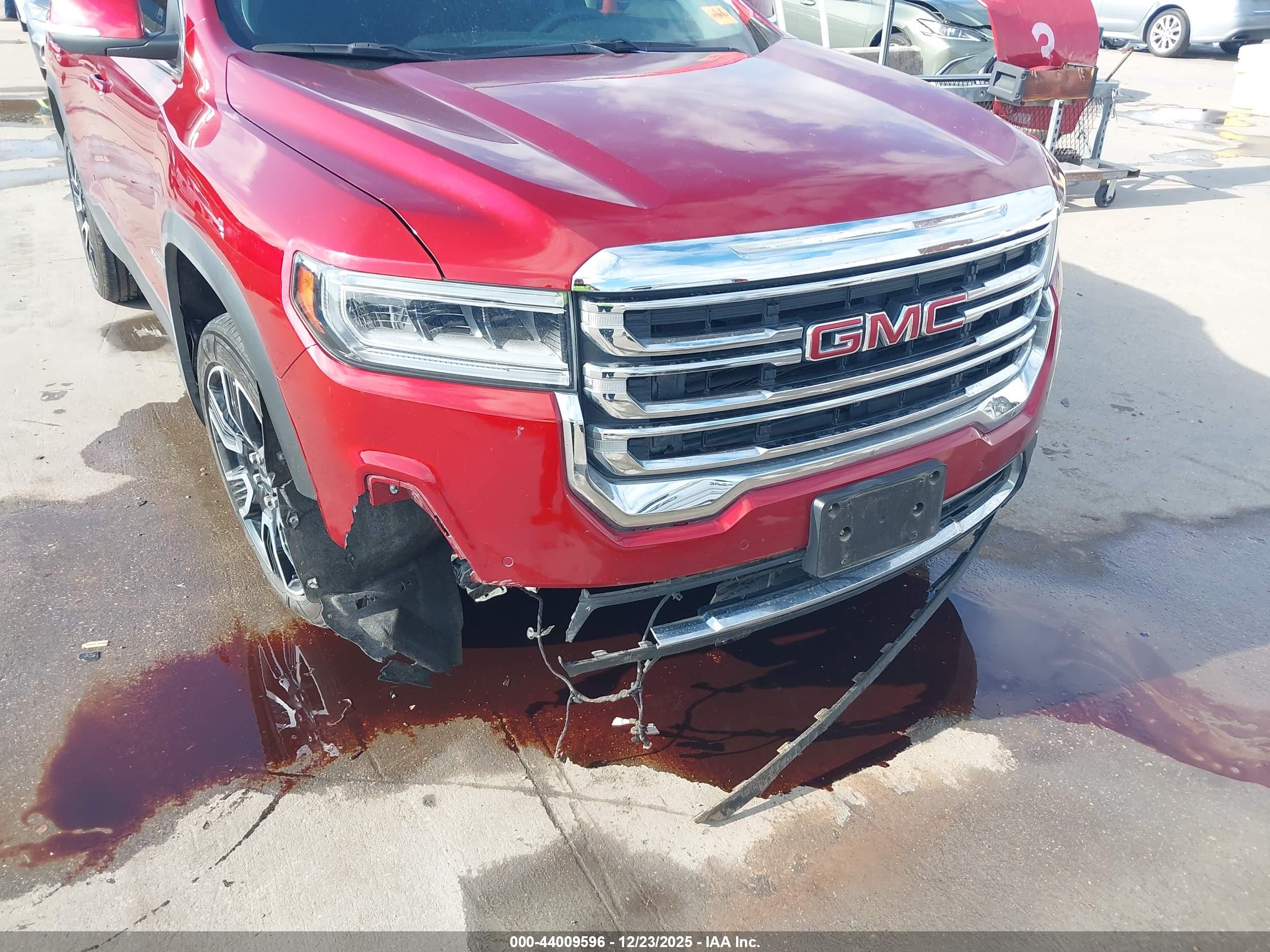 GMC ACADIA image 6