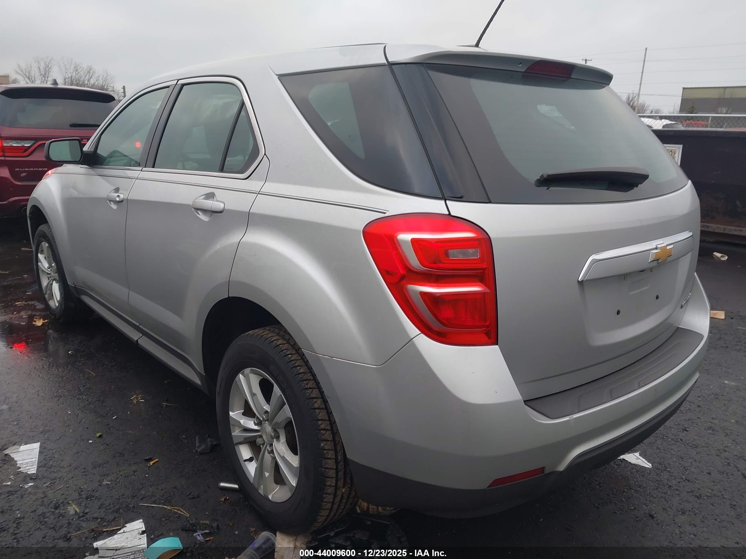 CHEVROLET EQUINOX image 3