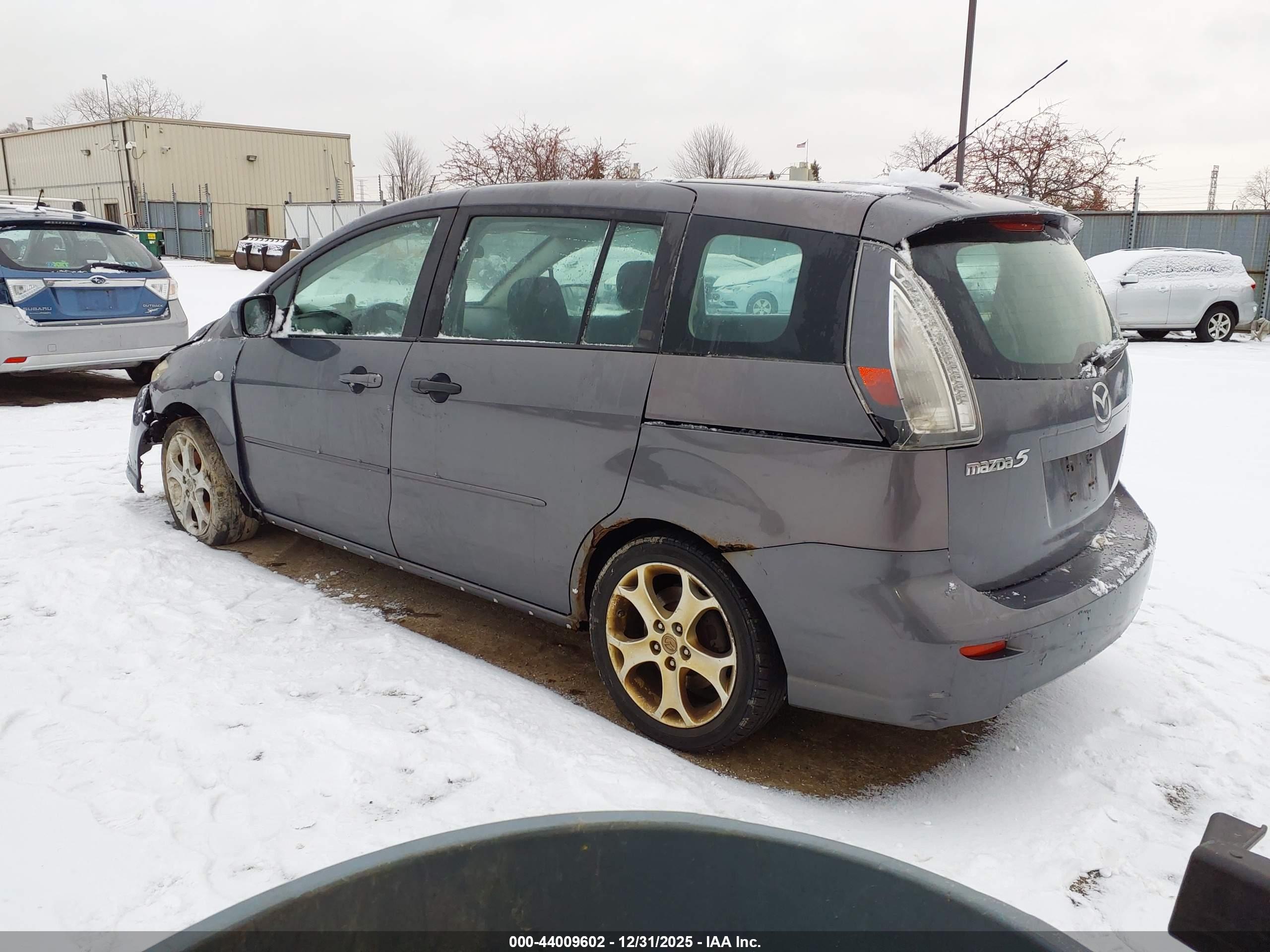 MAZDA MAZDA5 image 3