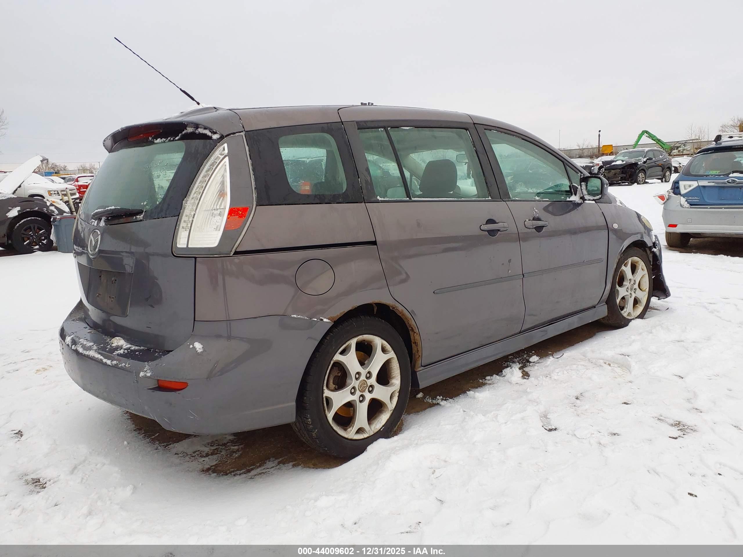 MAZDA MAZDA5 image 4