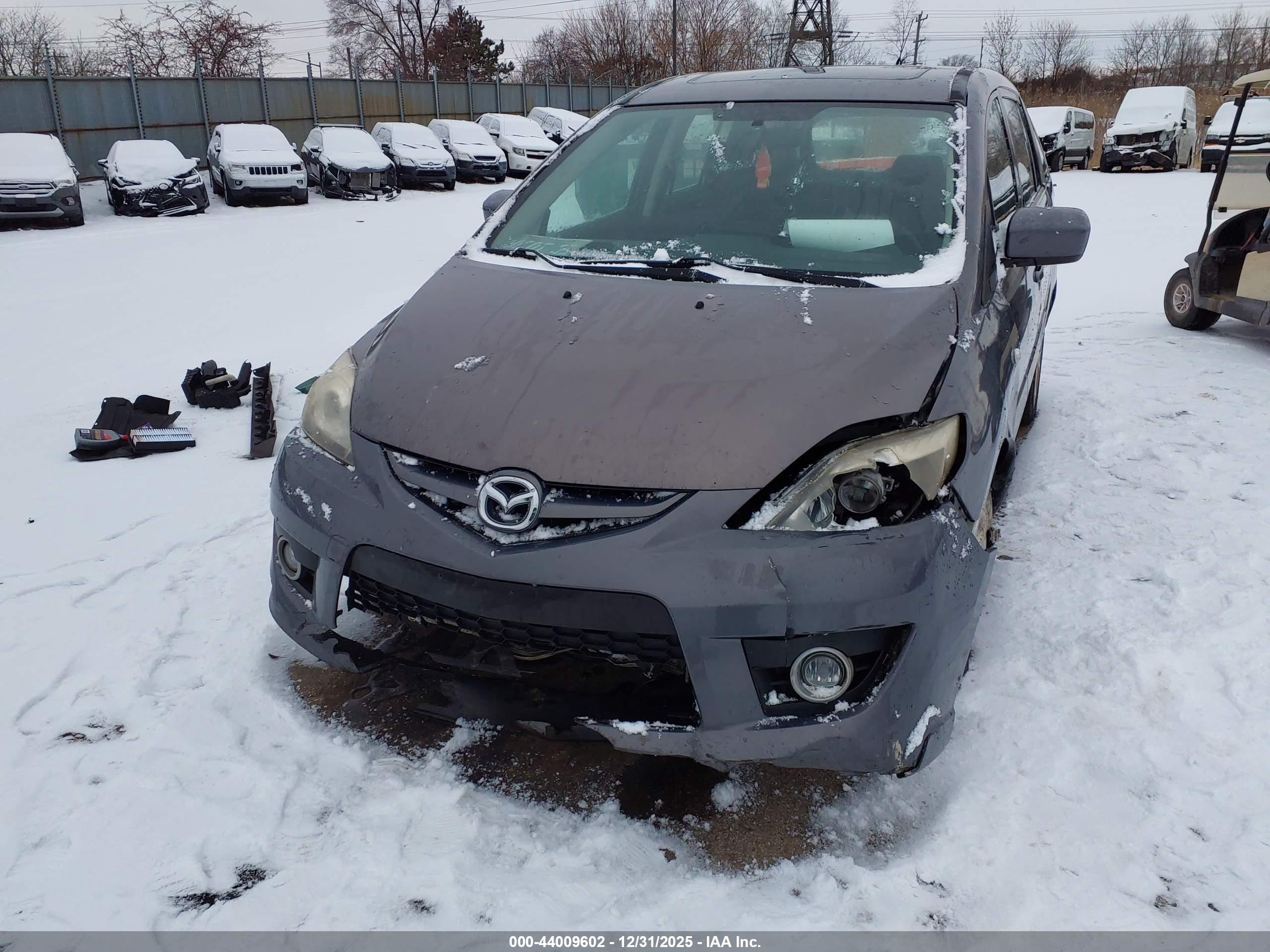 MAZDA MAZDA5 image 6