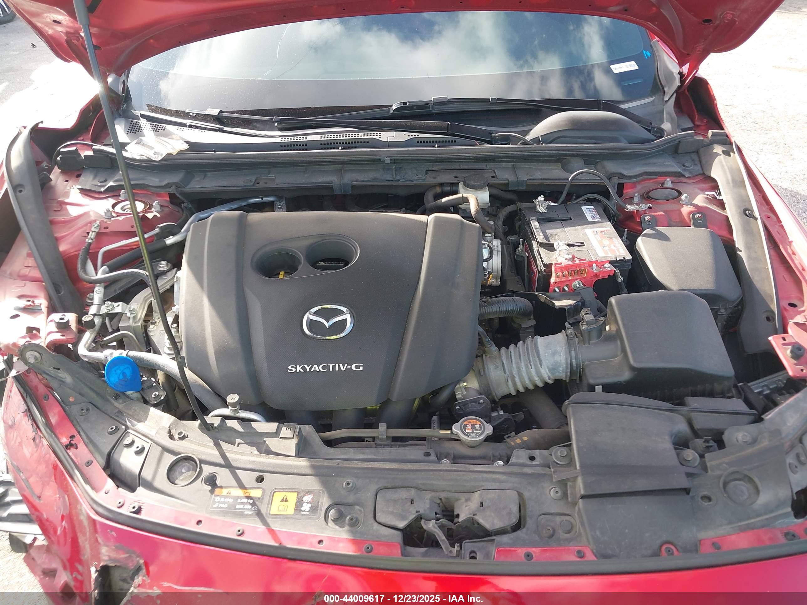 MAZDA MAZDA3 image 10
