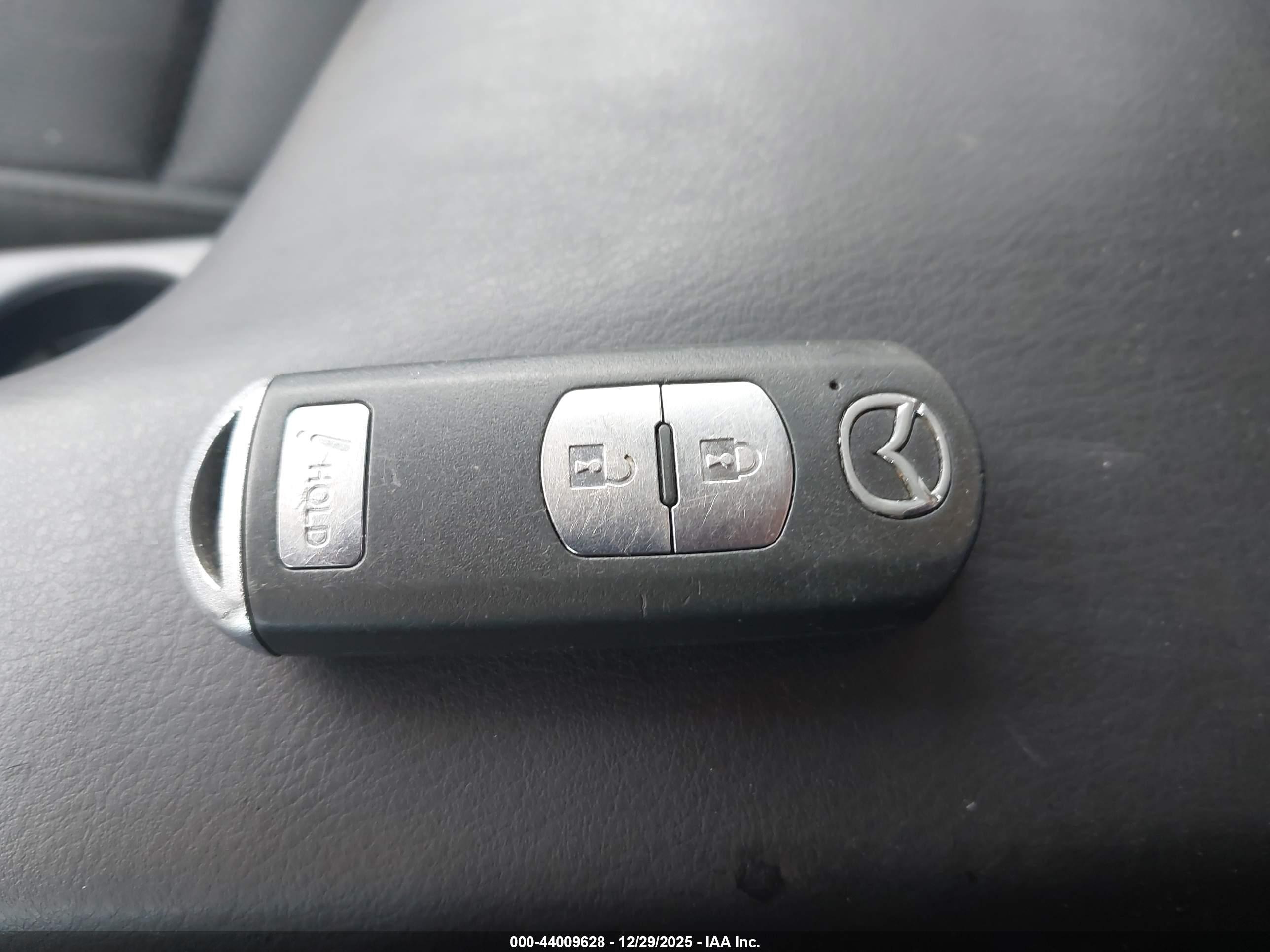 MAZDA CX-5 image 11