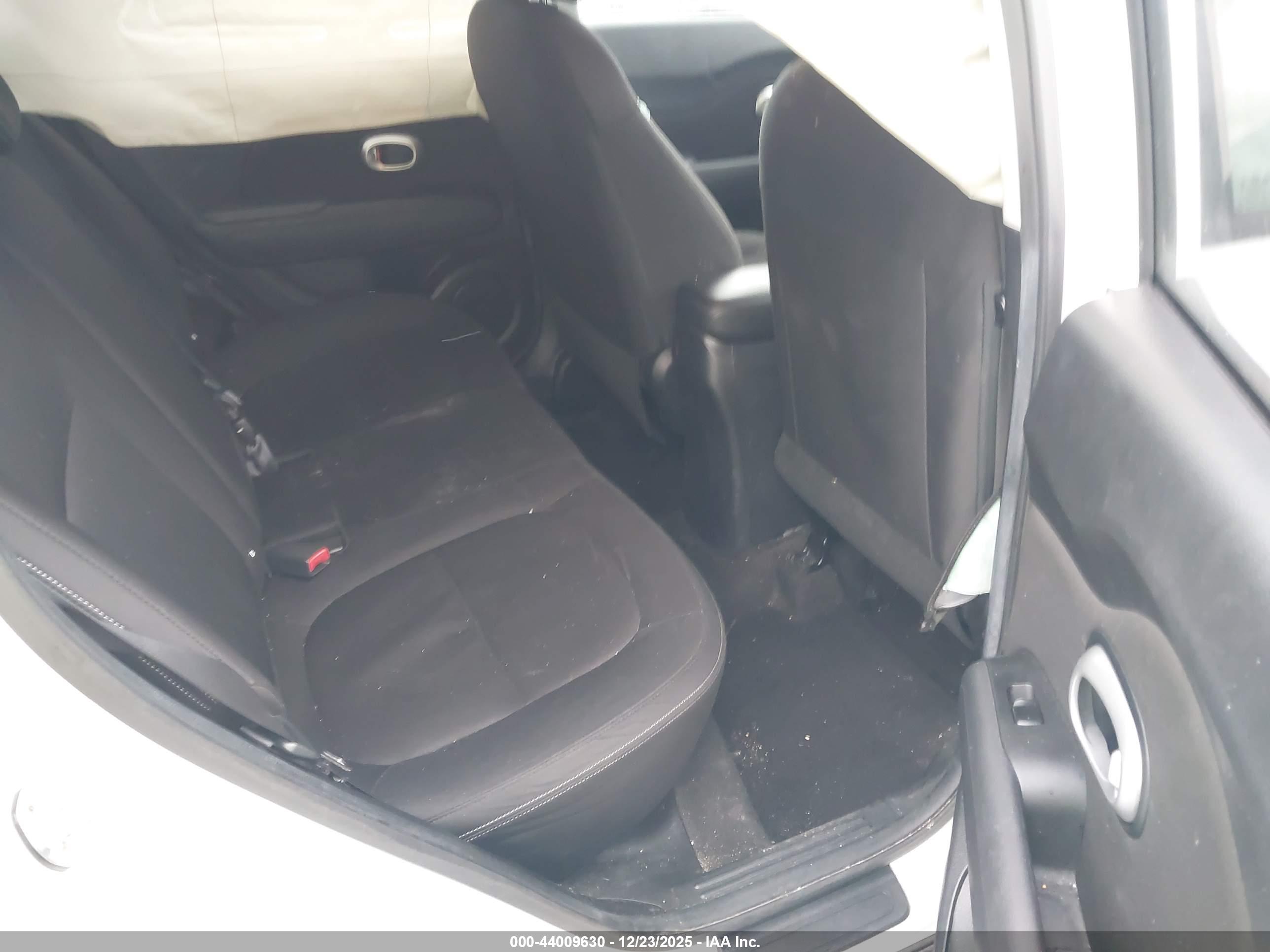 KIA SOUL image 8