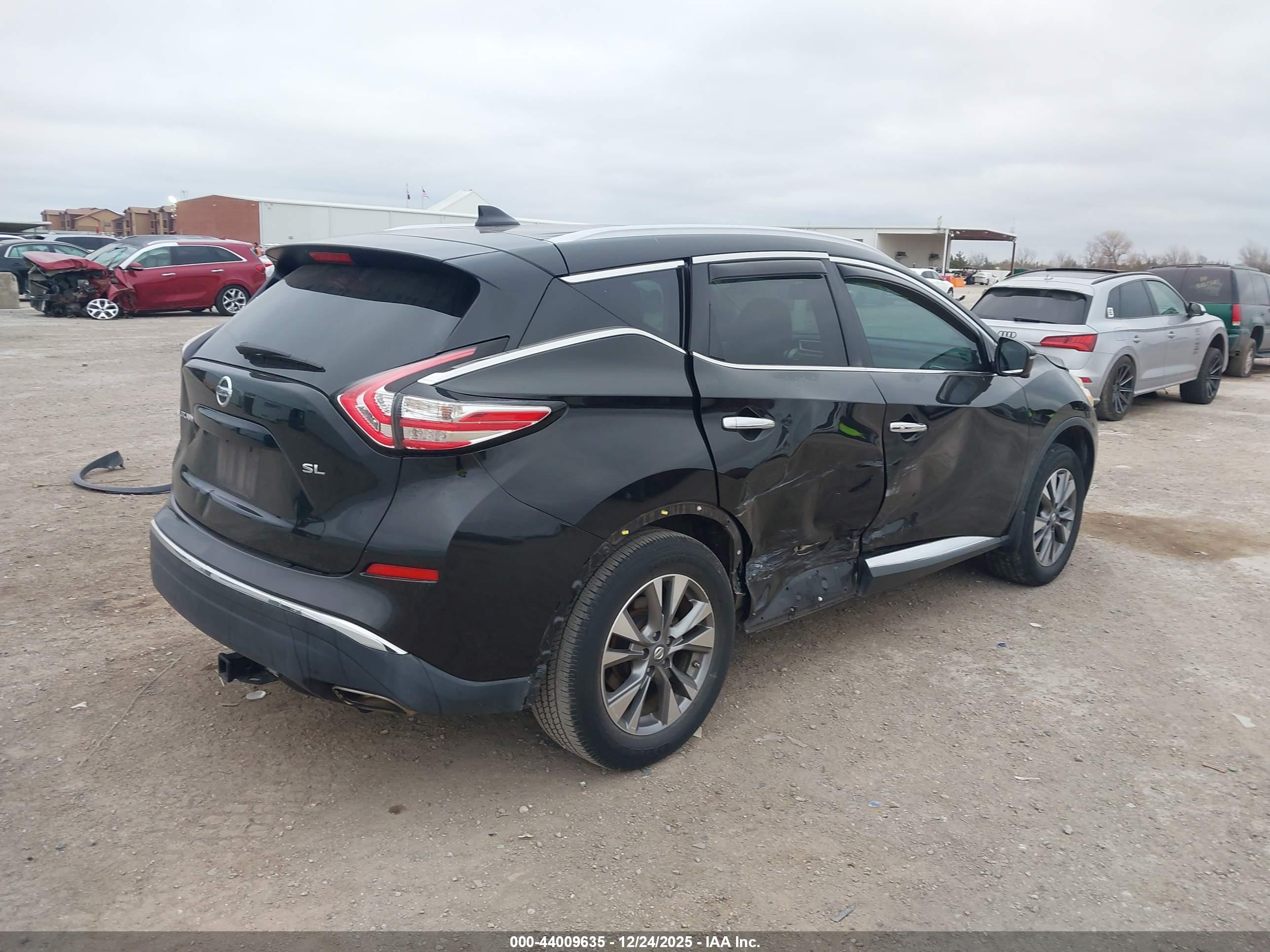 NISSAN MURANO image 4