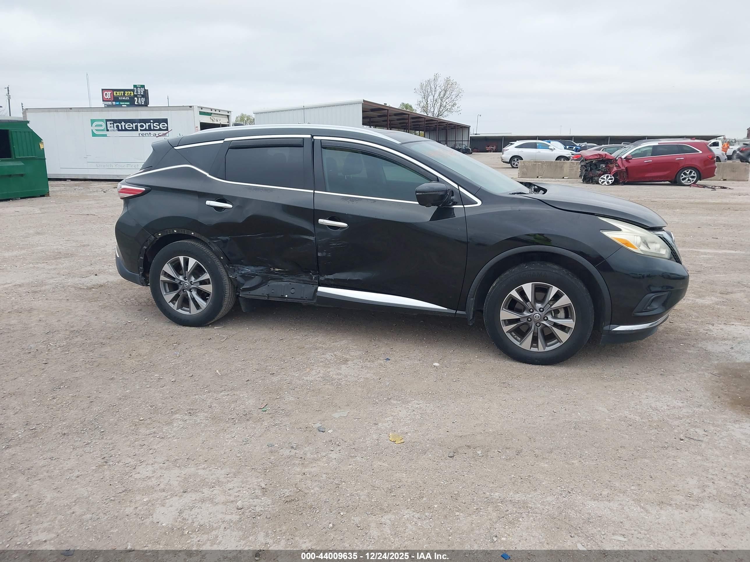 NISSAN MURANO image 6