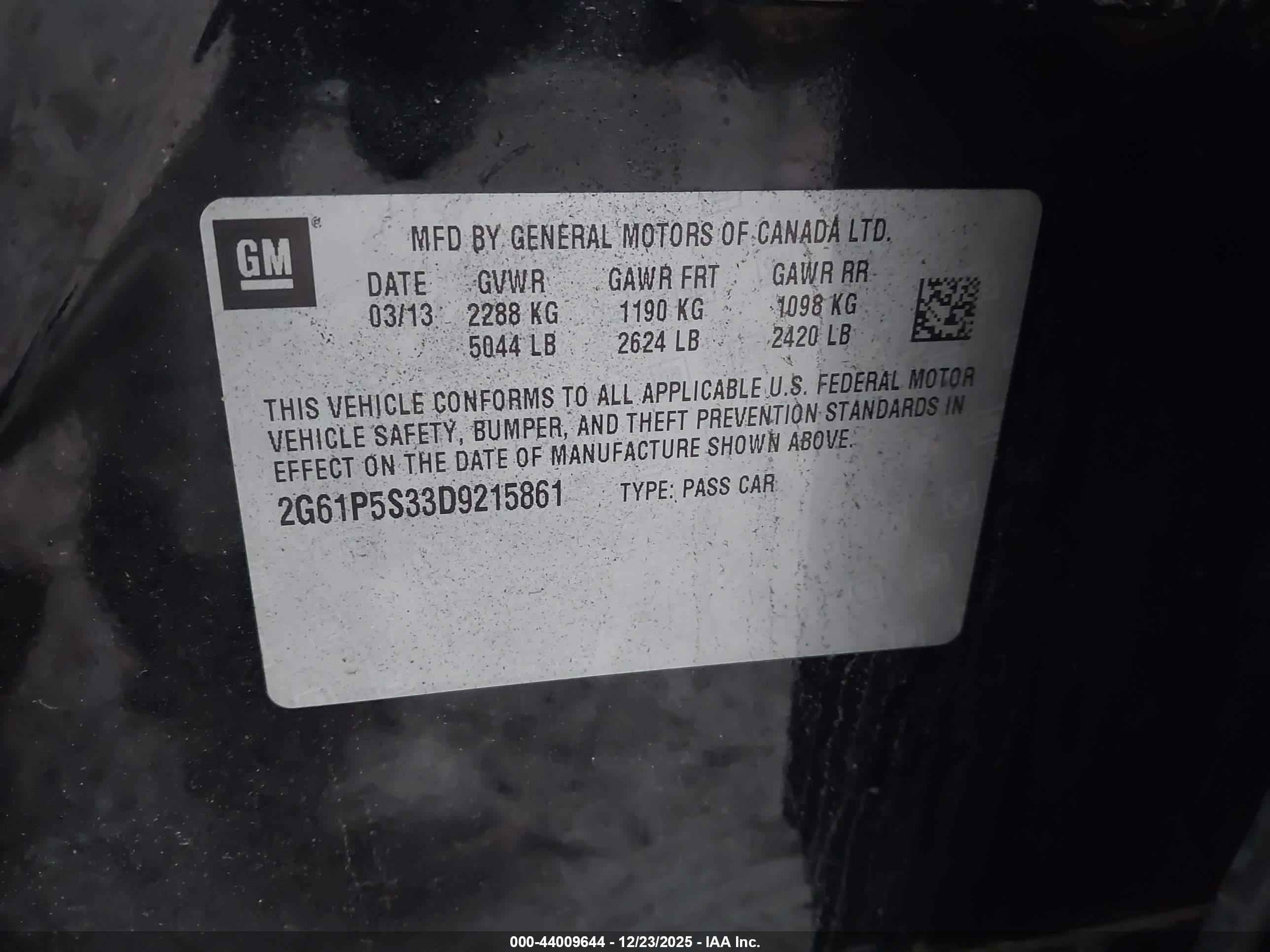 CADILLAC XTS image 9