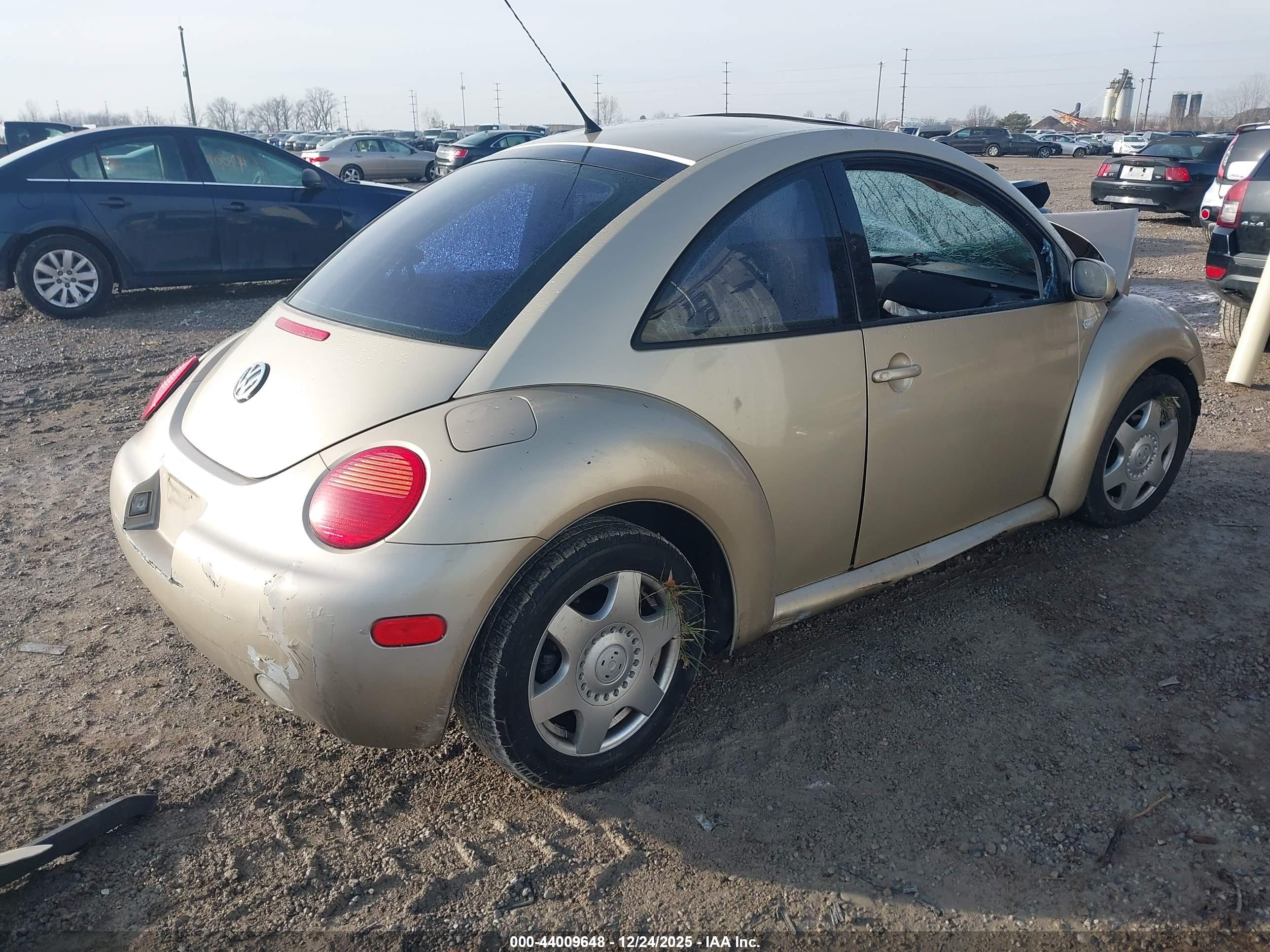 VOLKSWAGEN NEW image 4