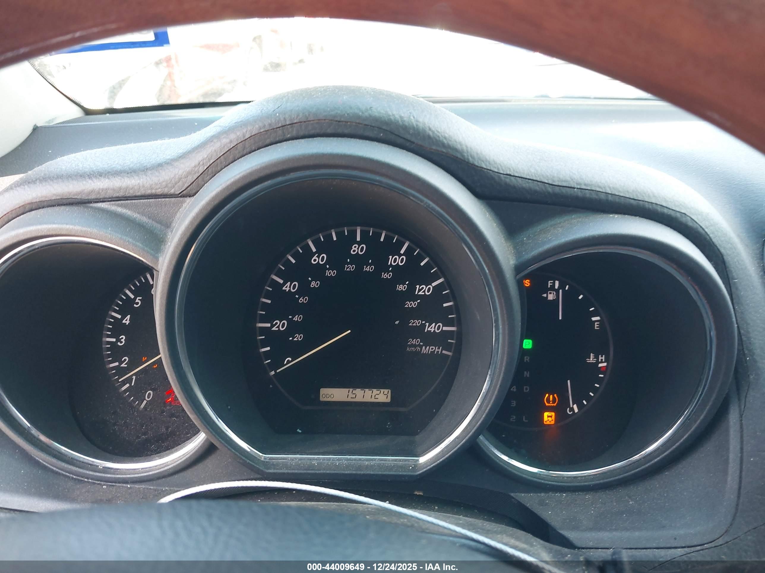 LEXUS RX image 7