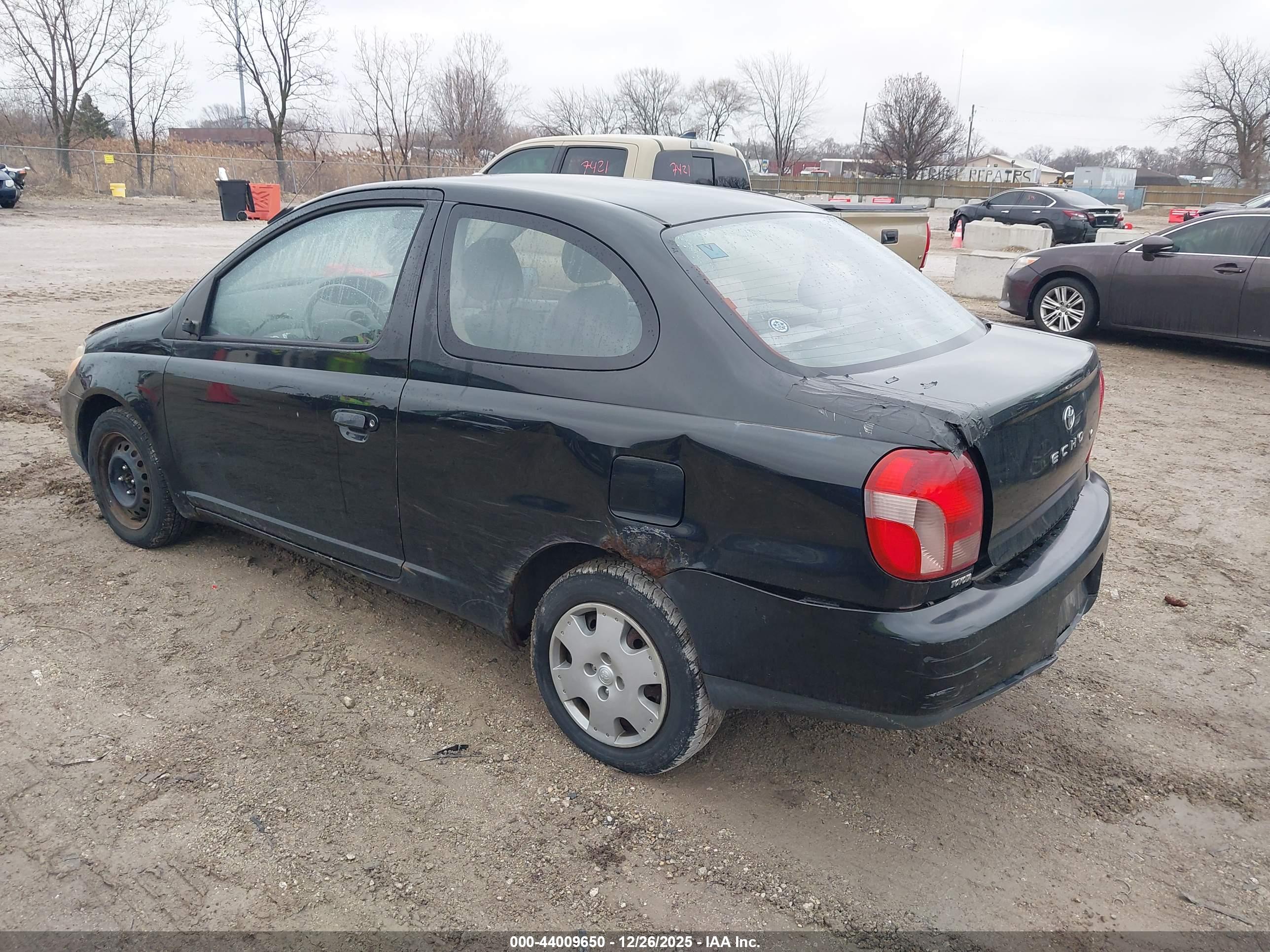 TOYOTA ECHO image 3