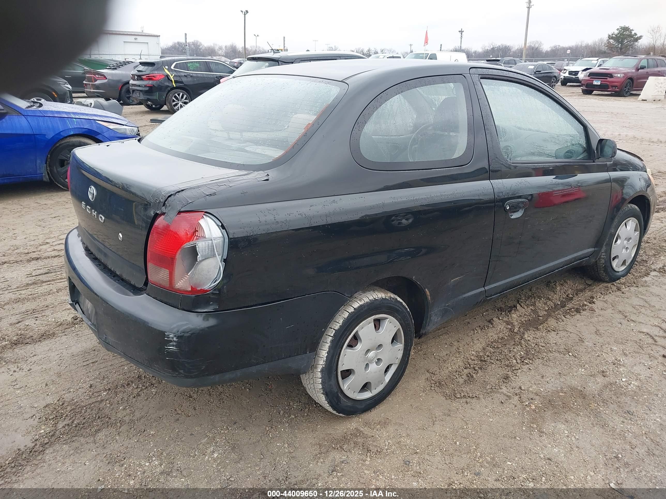 TOYOTA ECHO image 4